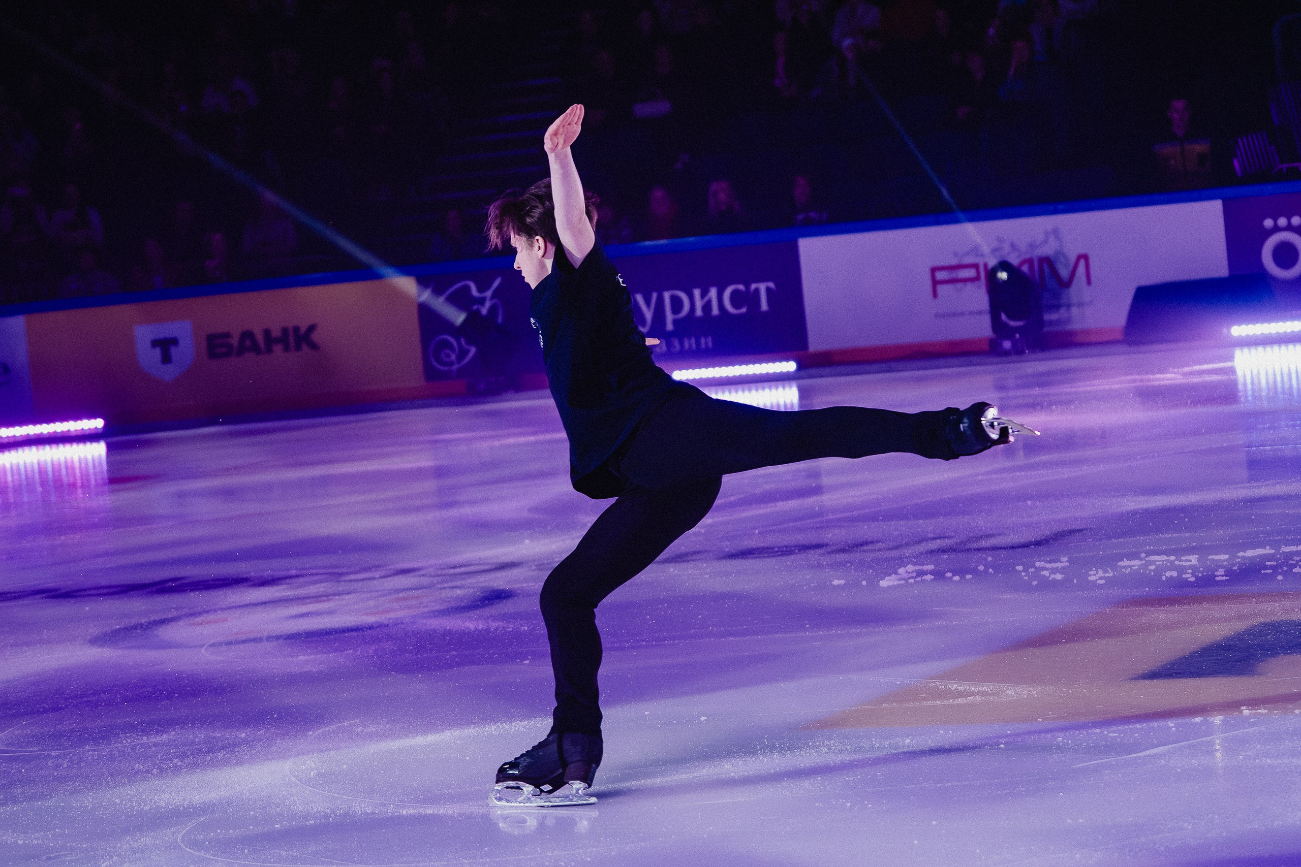 Шоу Этери Тутберидзе в Новосибирске. Воробьева Ксения — Спортивный и танцевальный фотограф Новосибирск