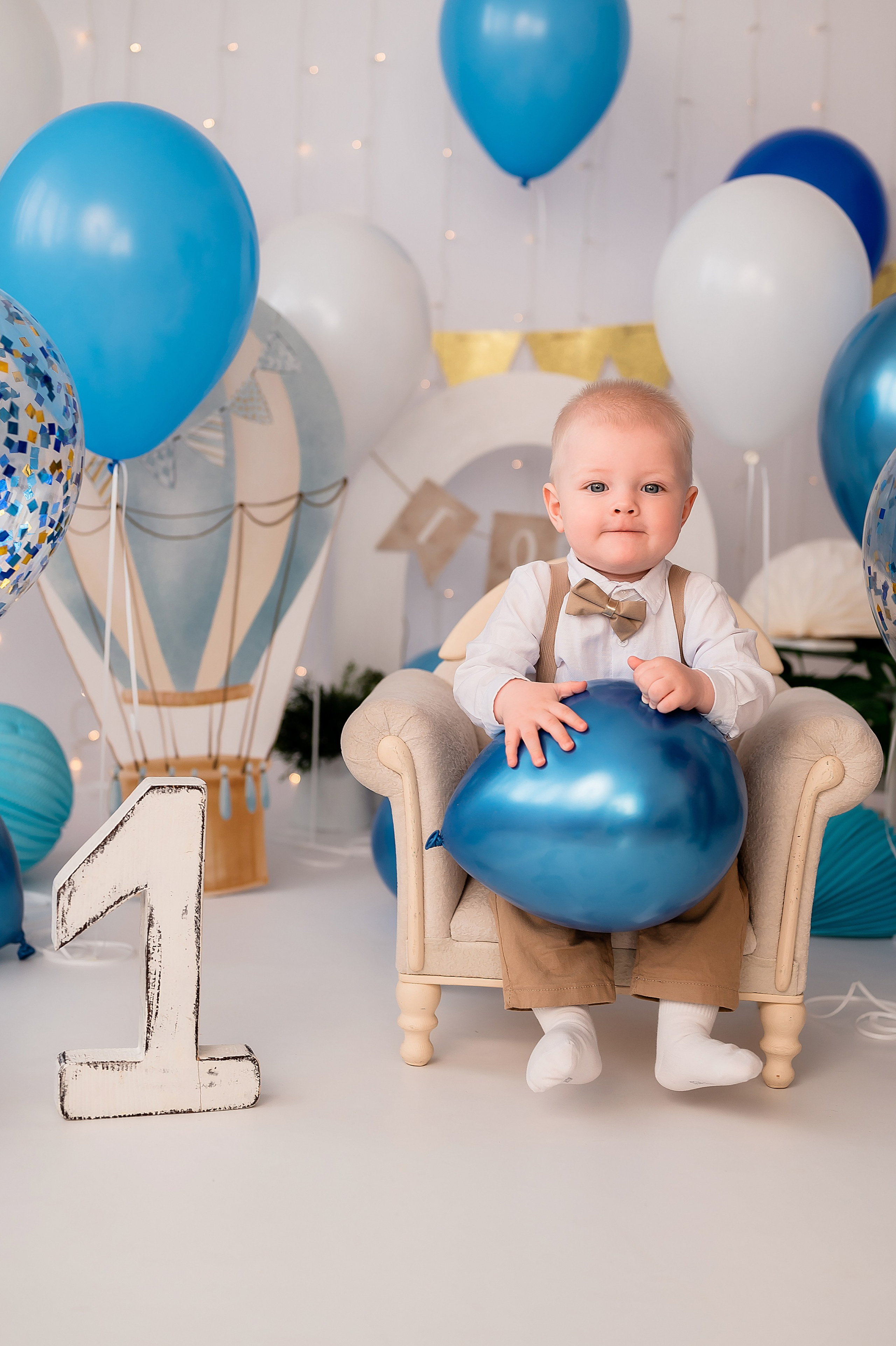Именинник. Детский и семейный фотограф в Красноярске. Фотосессии новорожденных малышей до 1 месяца