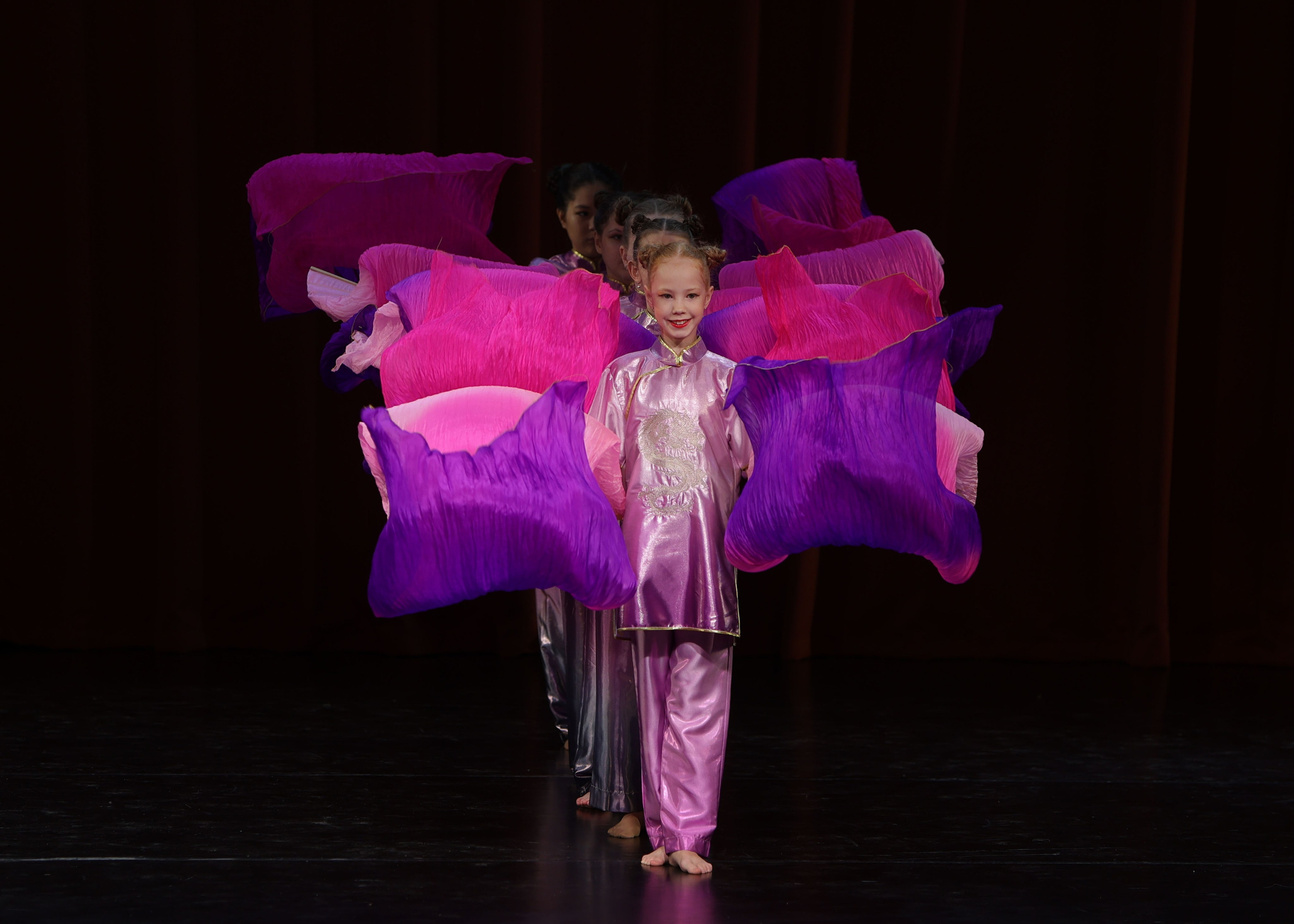 Фестиваль хореографического искусства «КУБОК ЛЕГЕНДЫ — 2025». Выпускные альбомы и школьный фотограф в Подольске, Троицке, Щербинке, Москве и Московской области