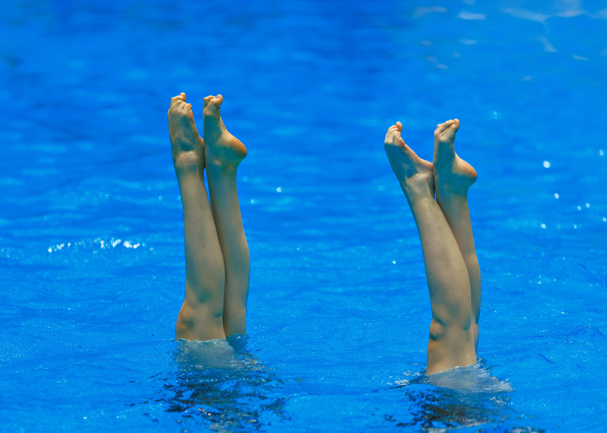 Тренировка перед соревнованиями по синхронному плаванию. Выпускные альбомы и школьный фотограф в Подольске, Троицке, Щербинке, Москве и Московской области