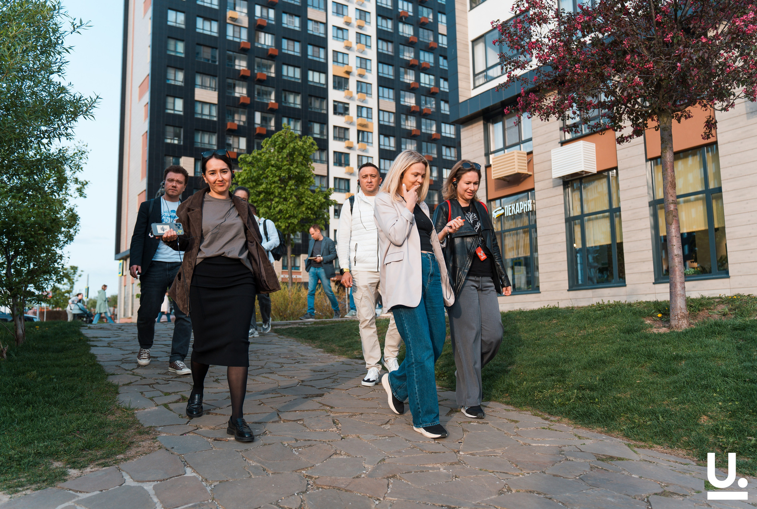 Репортажная съемка в Москве. A101. Репортажный фотограф в Москве Вадим Галанин