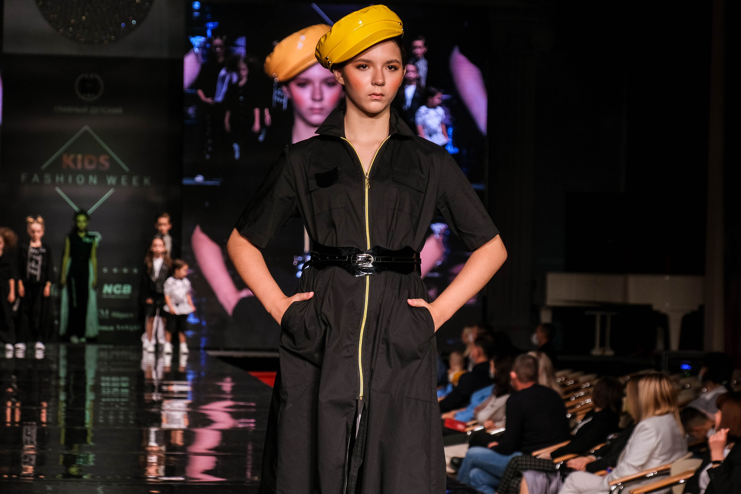 KIDS FASHION WEEK: главный детский подиум и осенние краски. Фотограф в Москве Елена Брюханова