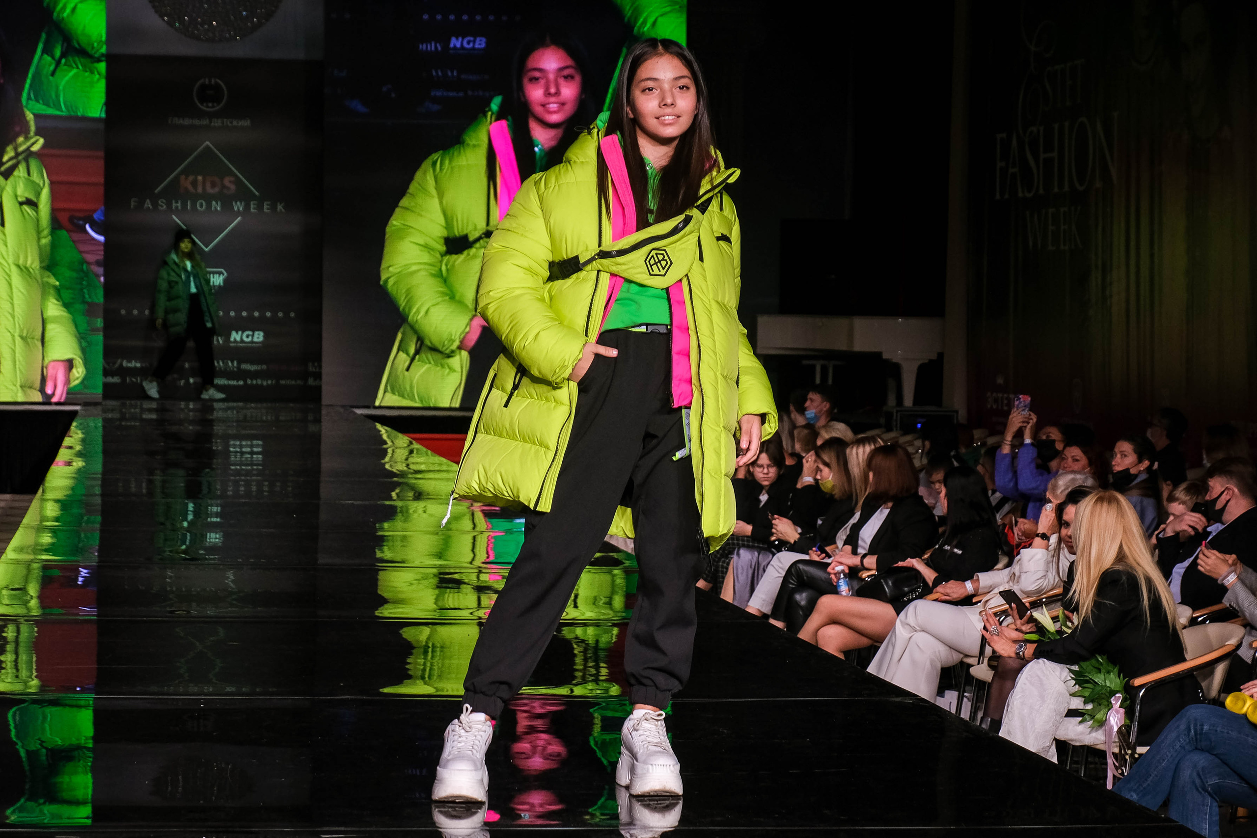 KIDS FASHION WEEK: главный детский подиум и осенние краски. Фотограф в Москве Елена Брюханова