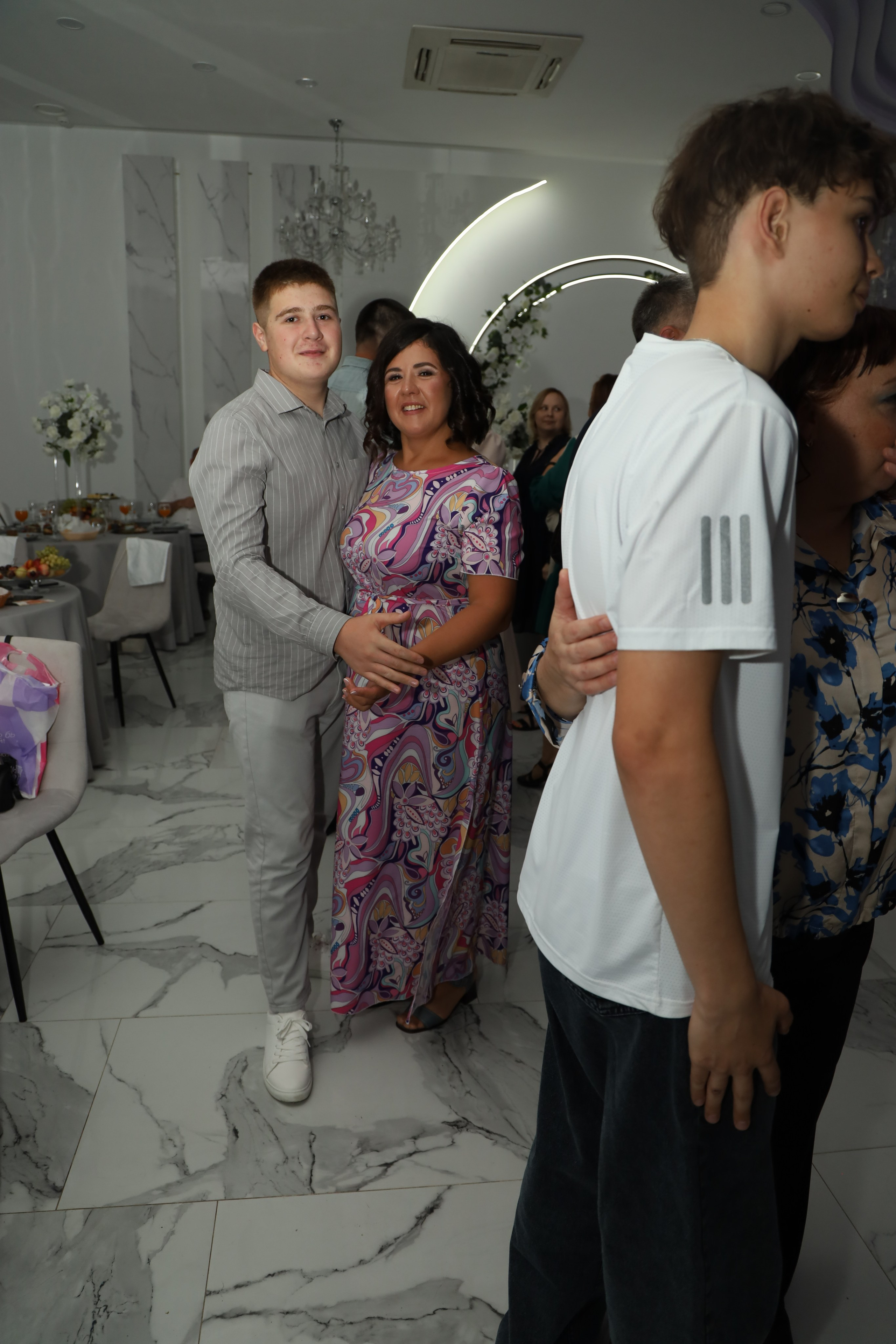 Выпускной 9Д 62 школы. Семейный фотограф в Казани Римма Гатауллина