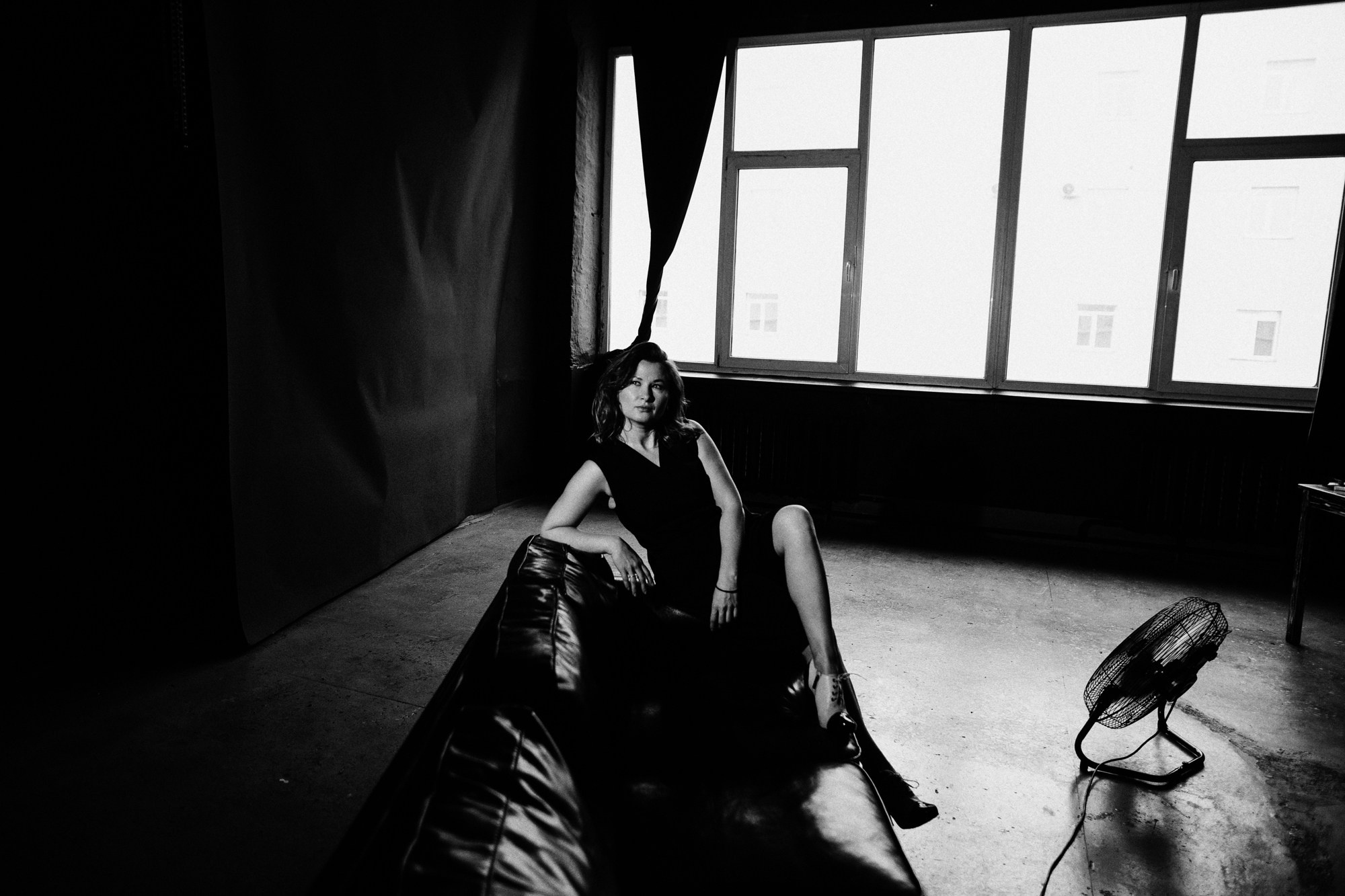 Фотопроект Женя, женский портрет в Тюмени. Портретный фотограф Тюмень Дарья Мустафина