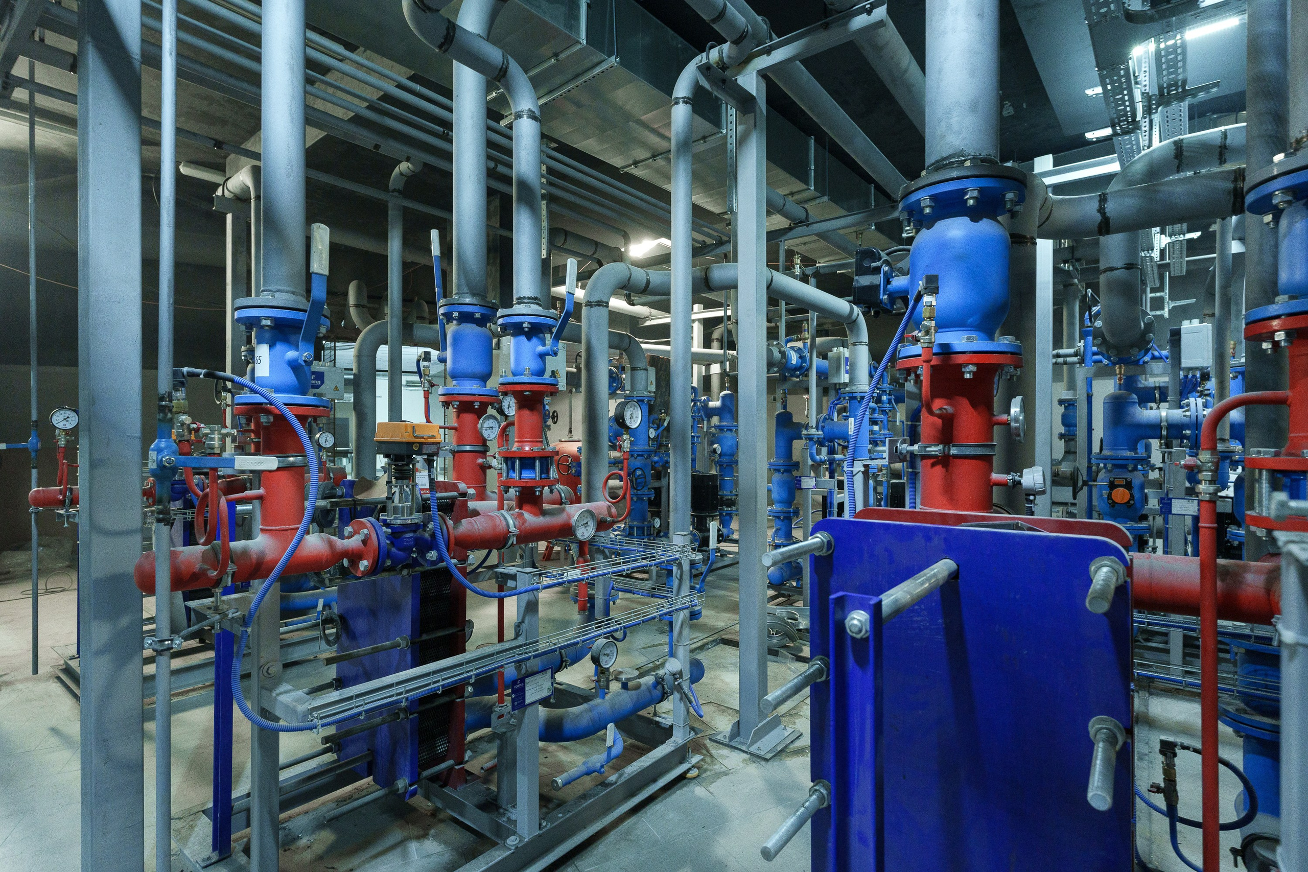 Архитектура и недвижимость. Ход строительства. Съемка с дрона. Профессиональное решение для частных лиц и бизнеса