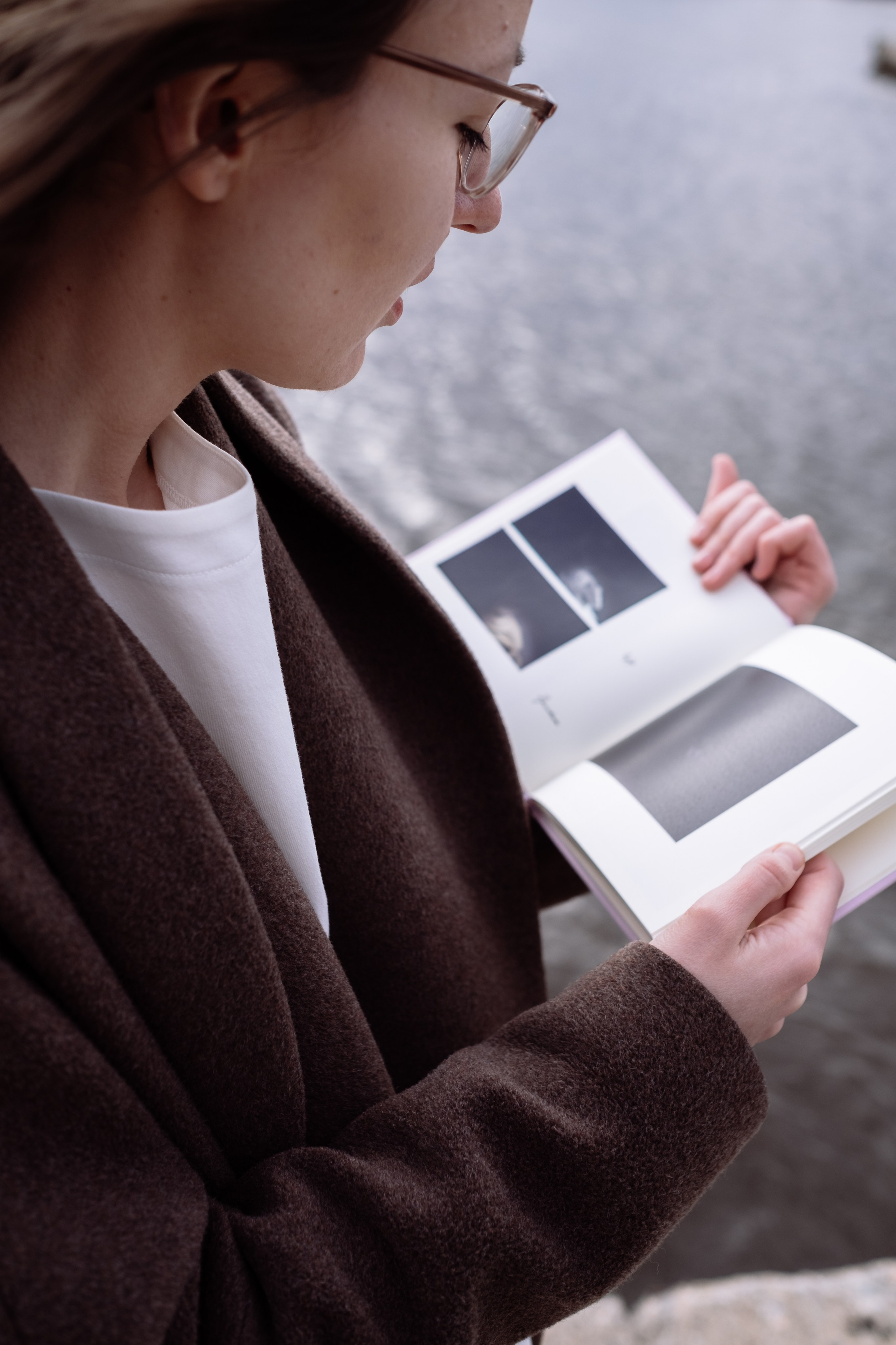 КНИГА ХУДОЖНИКА PINK WORD RED FLAG. Бюро Индульгенции Серафима Бучинская продюсер дизайнер художница СПб