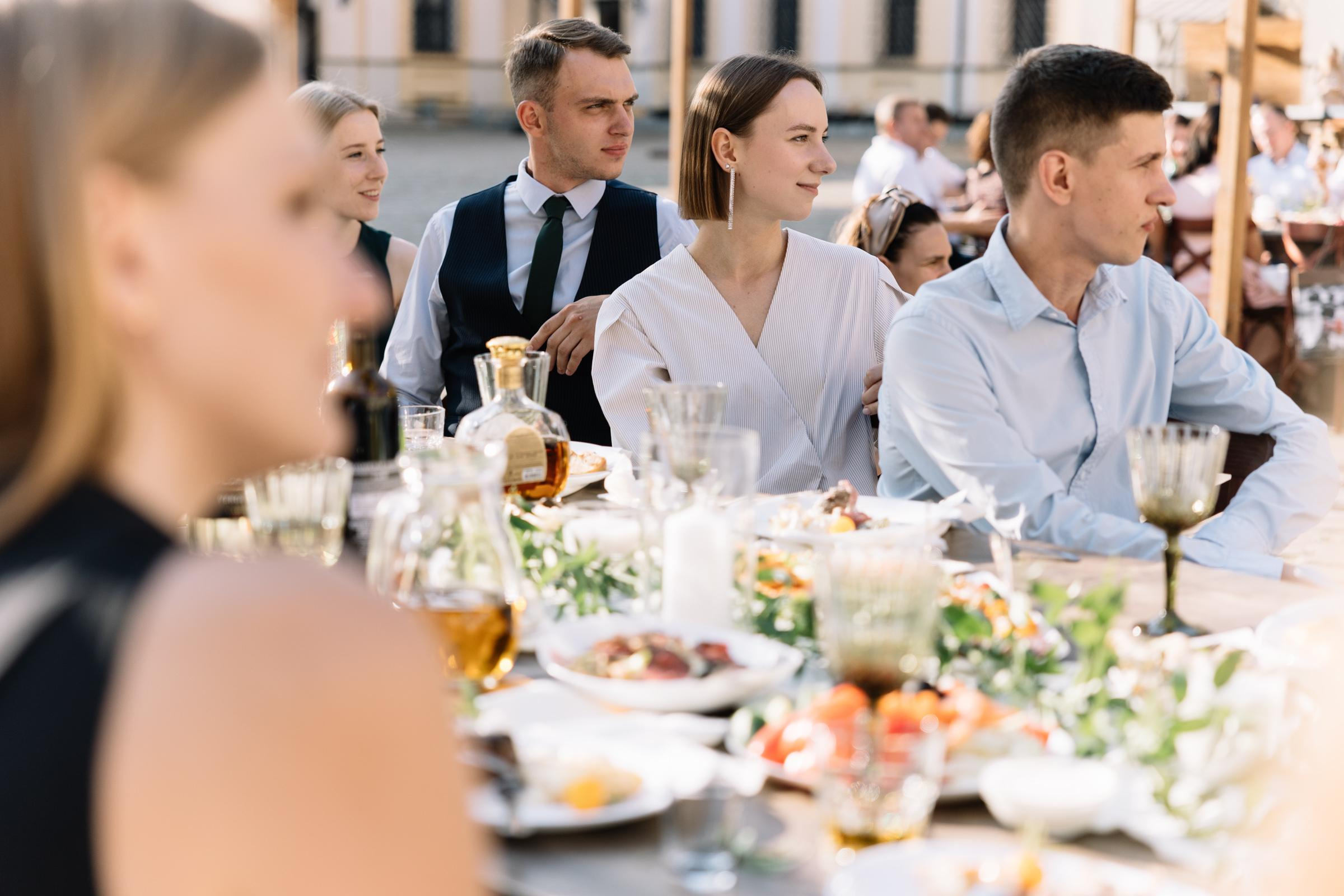 An Atmospheric Wedding in a Historic Castle — Style, Emotion, Celebration