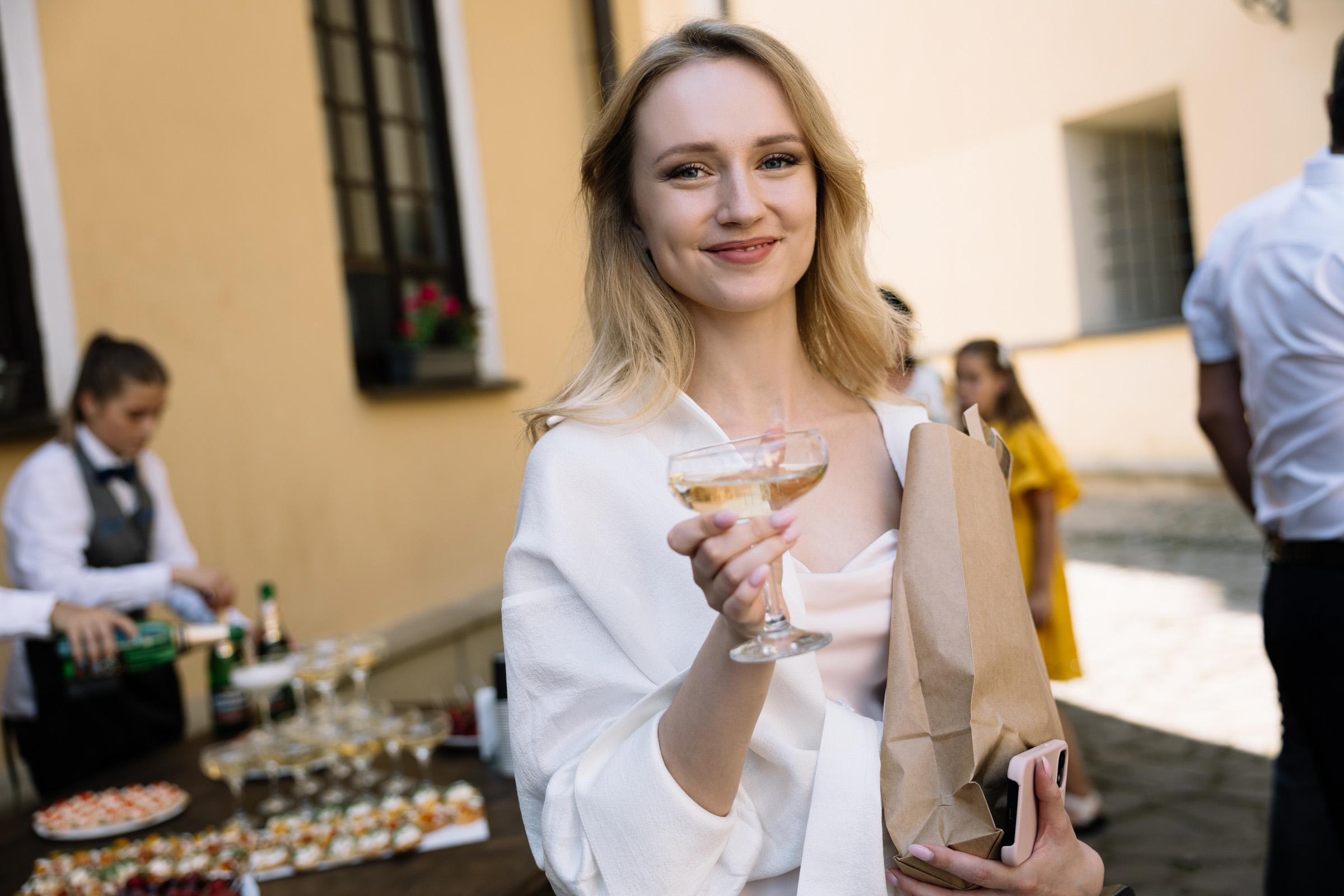 An Atmospheric Wedding in a Historic Castle — Style, Emotion, Celebration