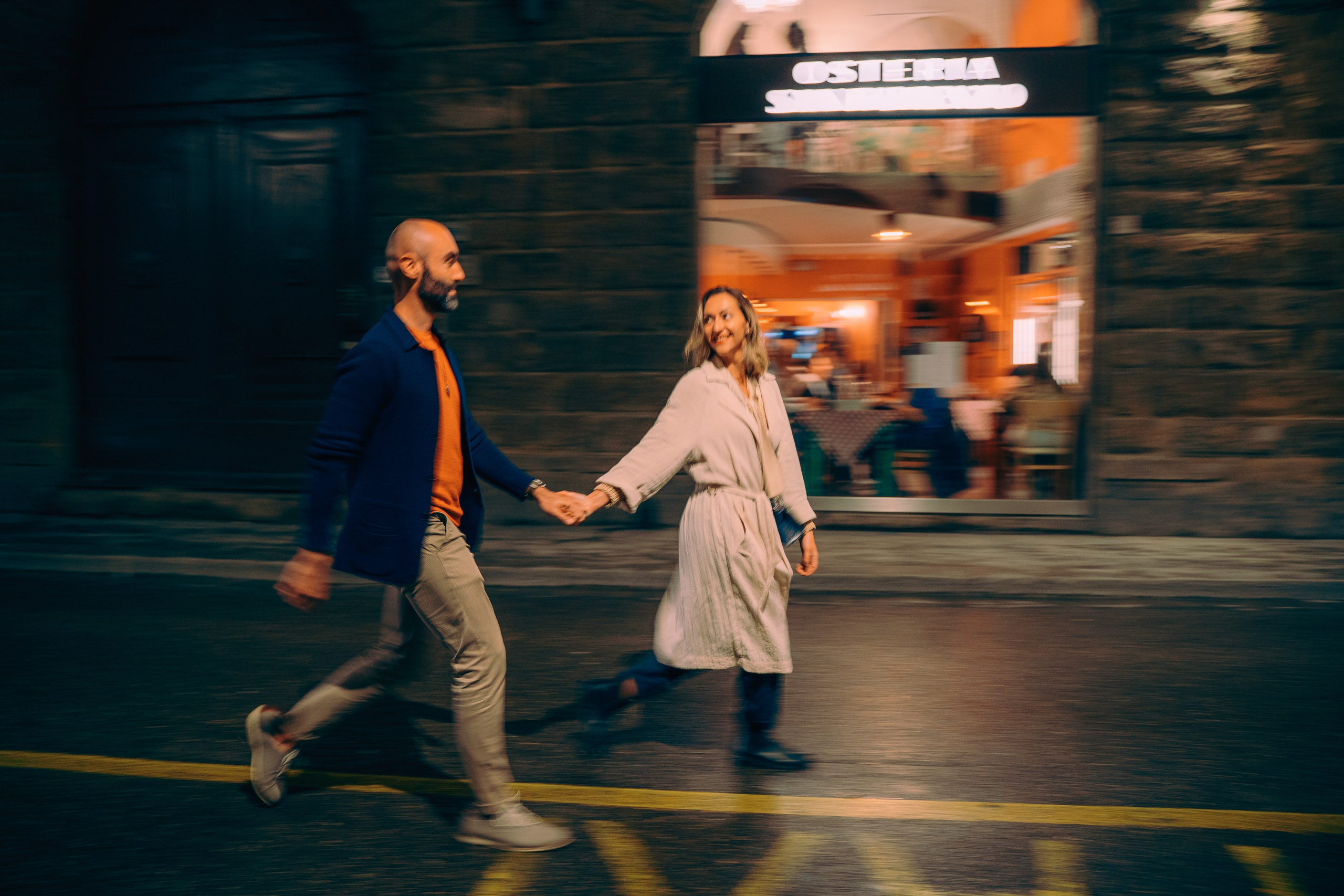 Fotografia Love Story a Lucca, Toscana). Family Lifestyle Photographer in Lucca, Italia