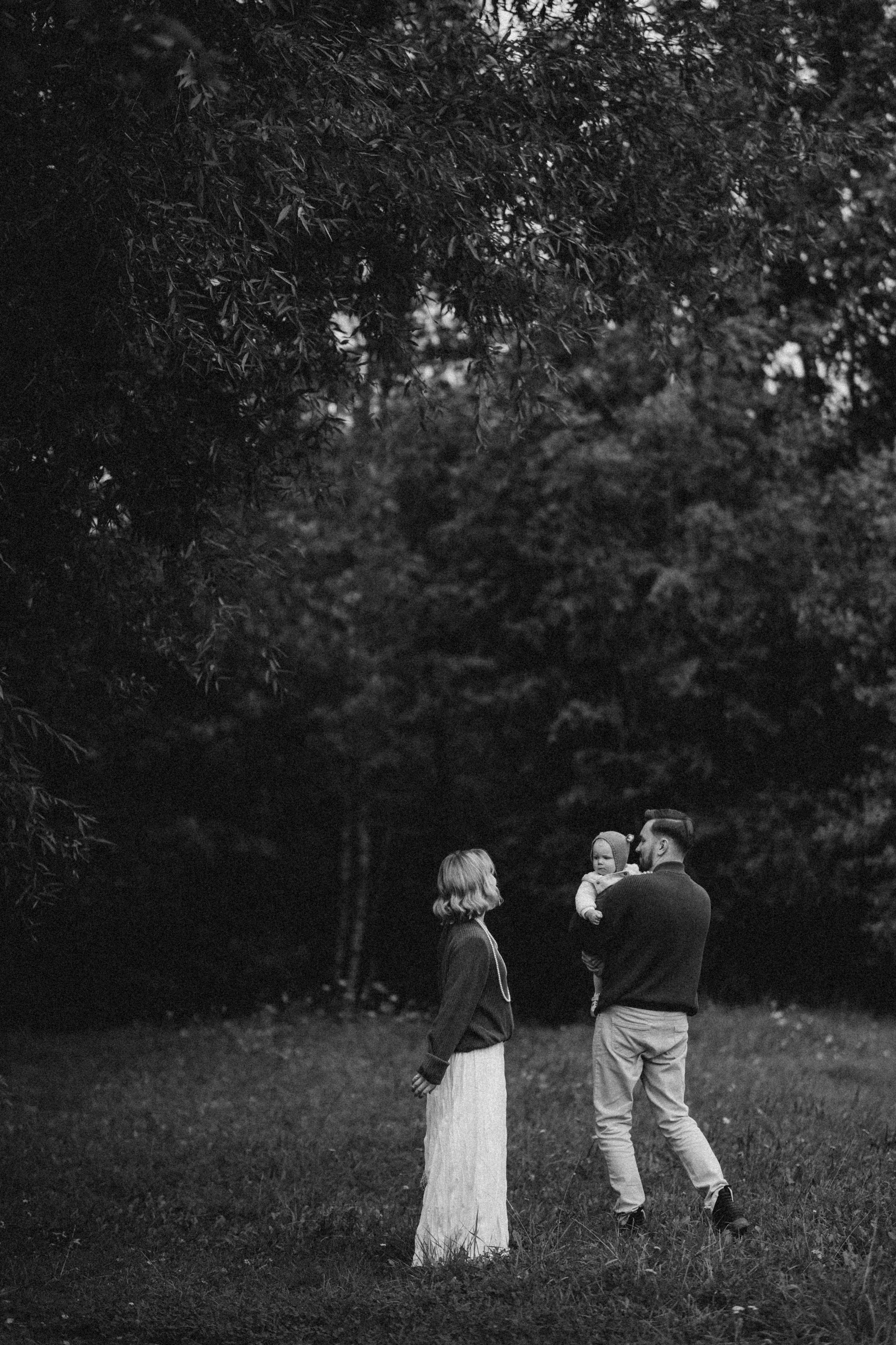 Семейная фотосессия в Ярославле на природе. Семейный фотограф Вероника Каюрова Ярославль