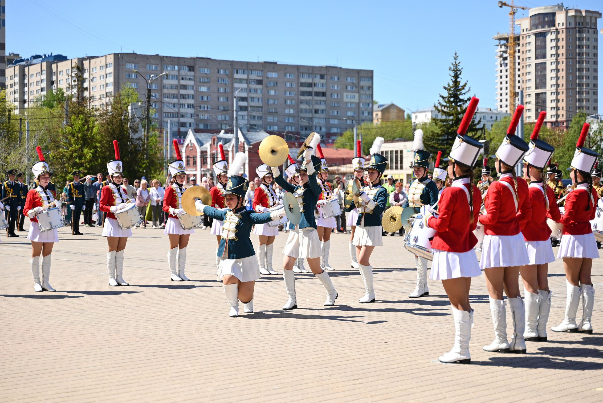 19 Мая г. Иваново открытие фестиваля «Медные трубы». Фотограф в Иваново: Каталожная съемка одежды и постельного белья, Wildberries