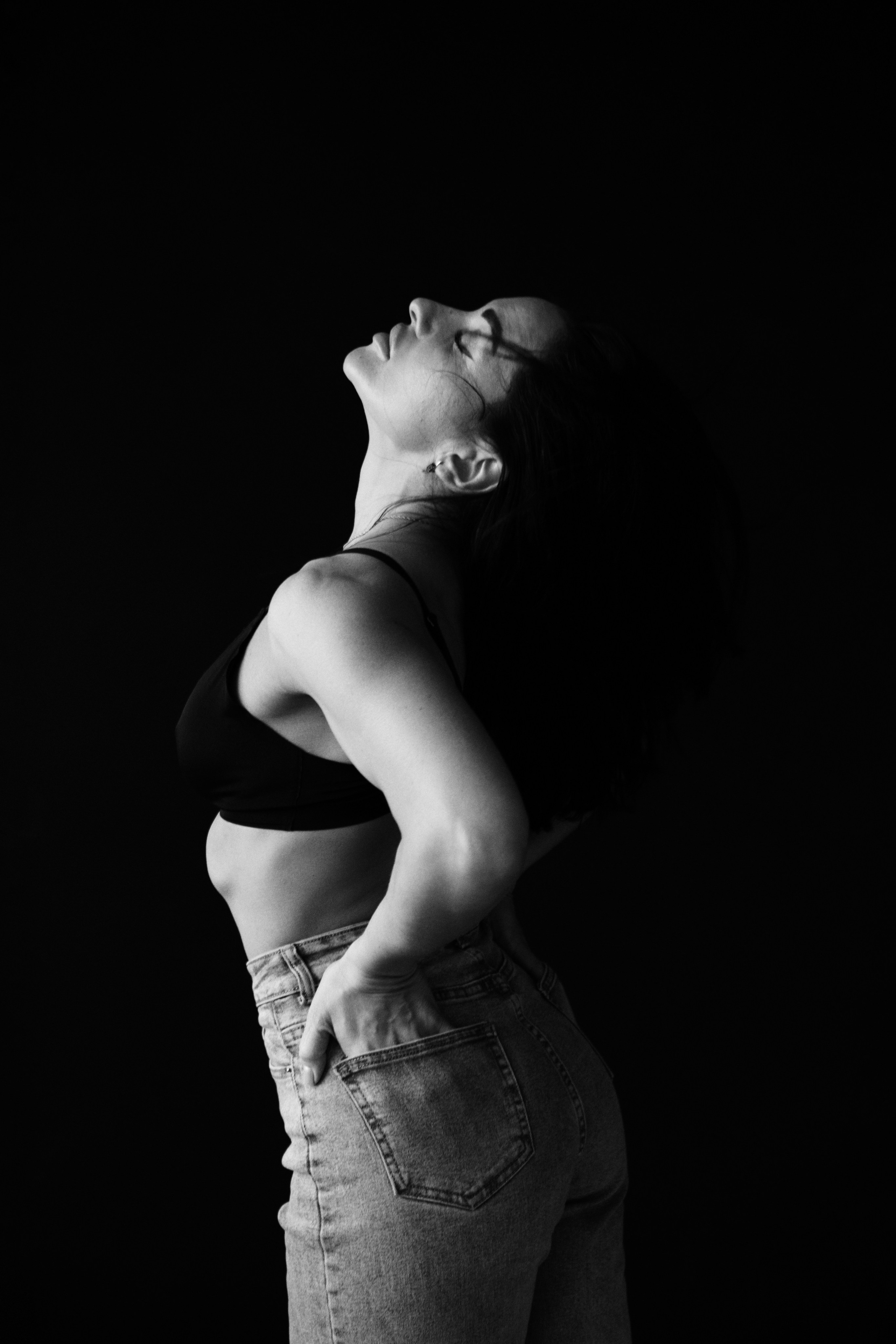 Виктория. Минималистичная фотосессия в студии. Портретный фотограф в Иванове Ольга Гуральник