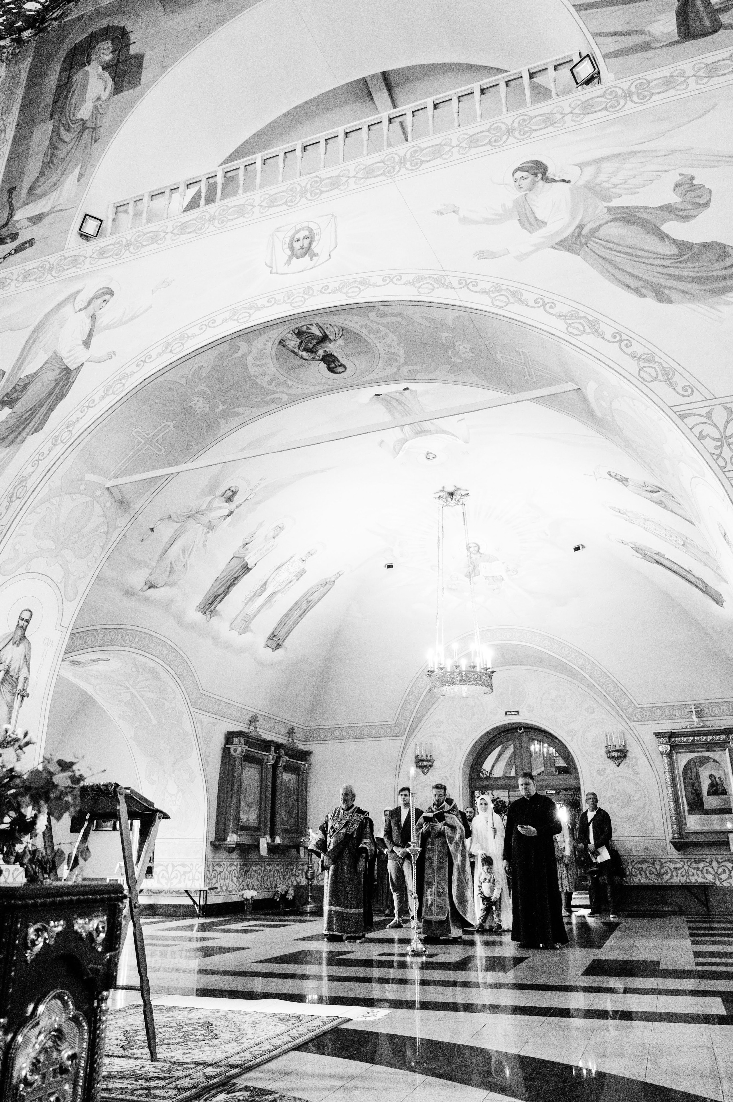 Фотосъёмка крещения в Санкт-Петербурге — Маргарита Иванова, фотограф. Профессиональный фотограф беременности в СПБ. Стильные фотосессии беременности в стиле минимализм и классическая фотография