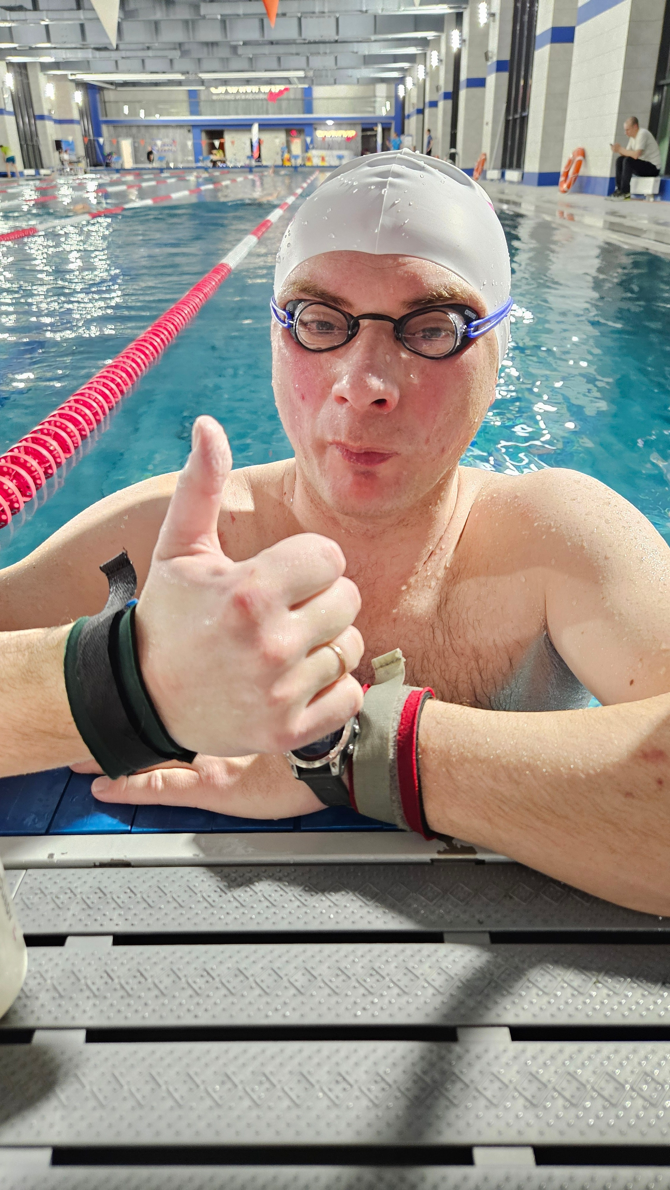 И снова - плыть :) В сон, как ни странно, не клонило все 24 ч