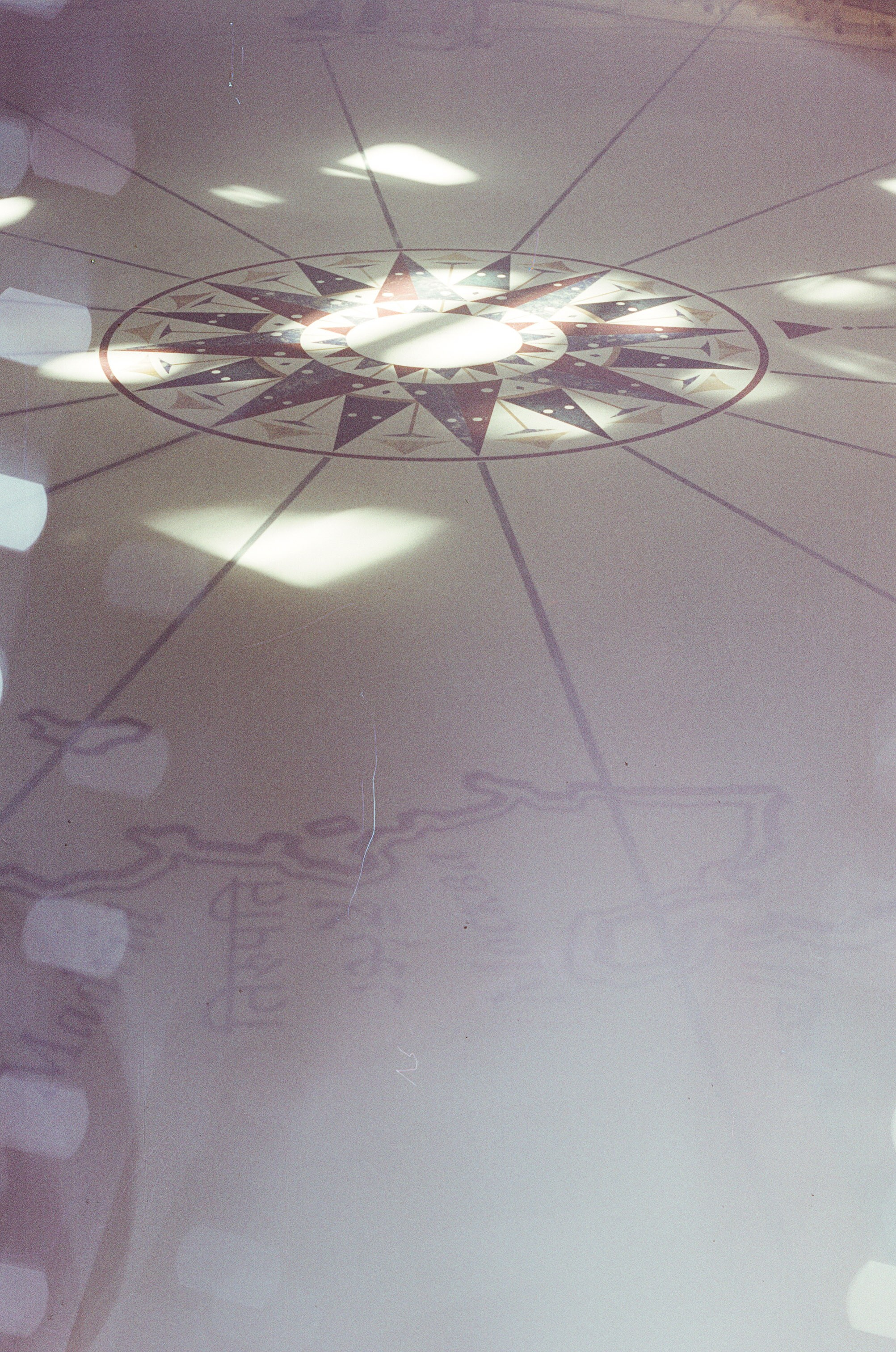 Dubai \ may 2024 \ film 35 mm. Коммерческий Фотограф Виктор Фоменых