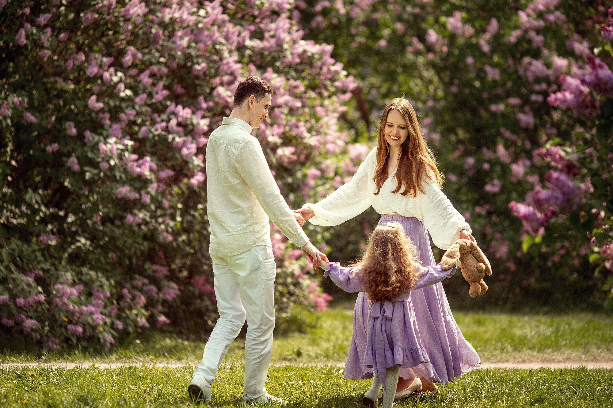 Сиреневая сказка с малышами. Tatyana Nadezhdina Family photographer