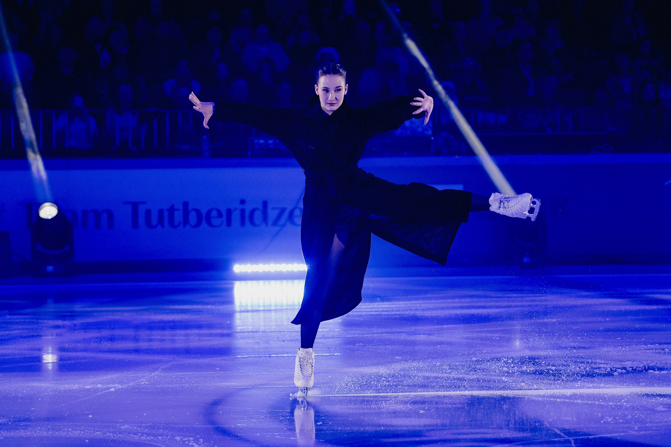 Шоу Этери Тутберидзе в Новосибирске. Воробьева Ксения — Спортивный и танцевальный фотограф Новосибирск