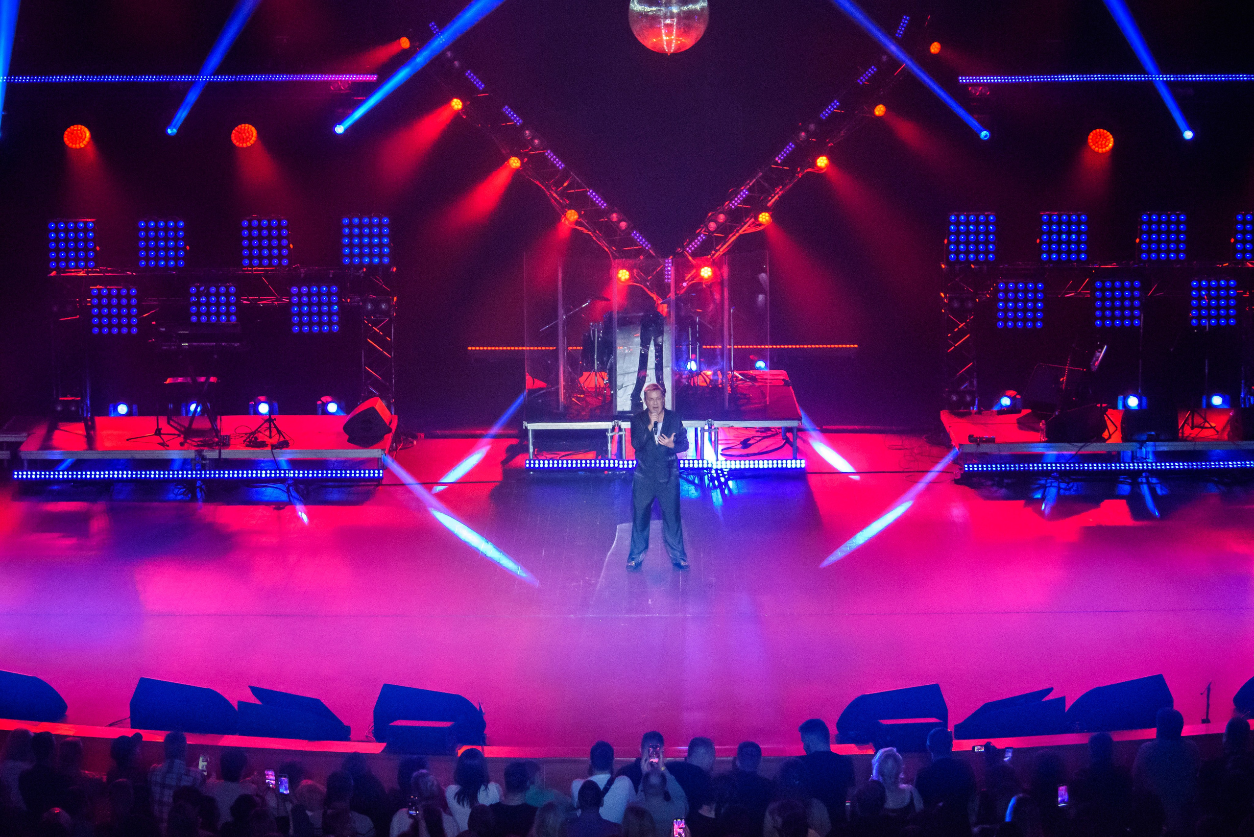 Юбилейный концерт Татьяны Булановой — Крокус Сити Холл — «Имена на все времена». Бренд-фотограф для экспертов и блогеров в Москве Влада Горбовская