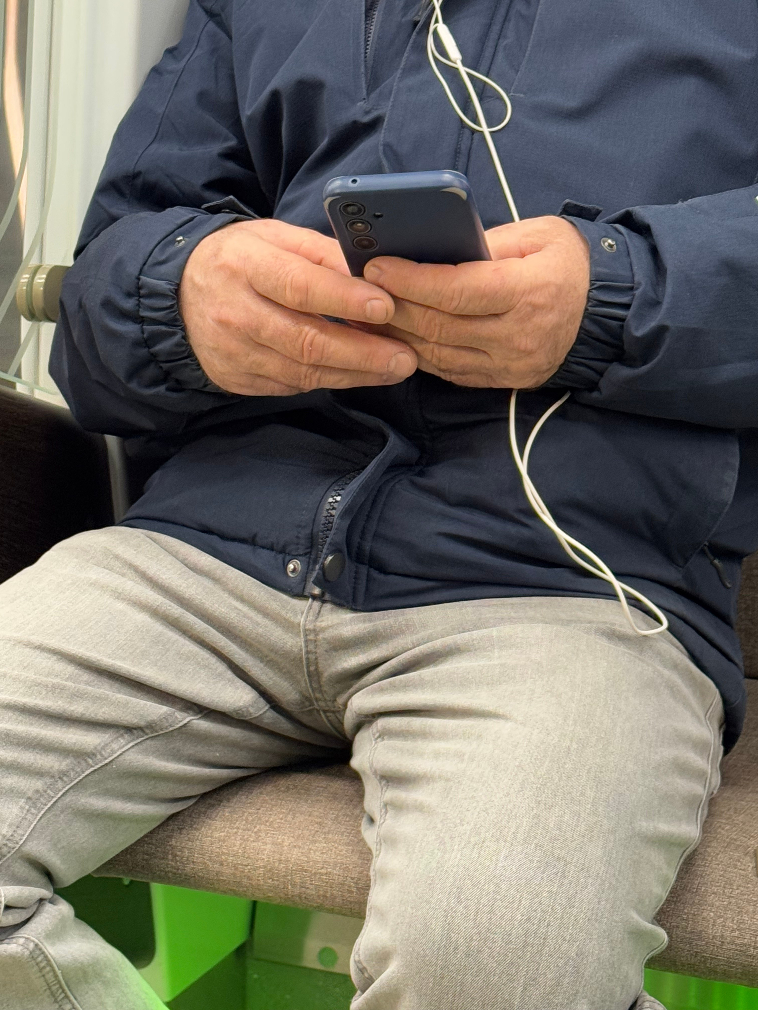 #руки_незнакомцев. Главная