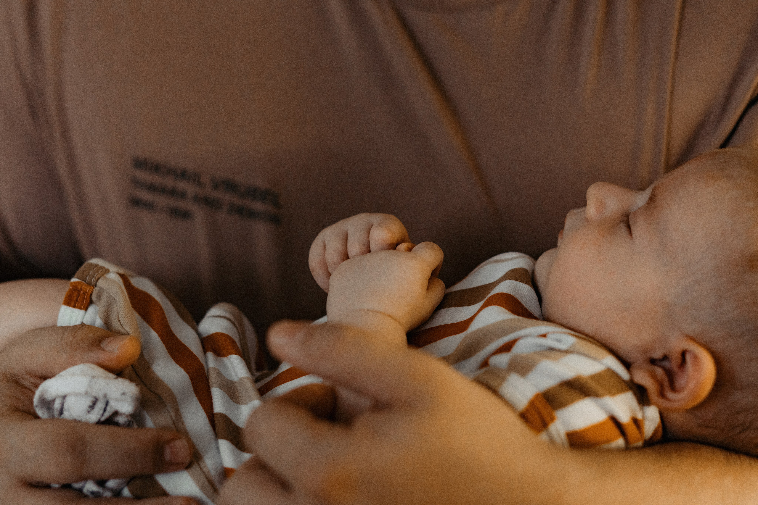 Домашняя семейная фотосессия с малышом. Портретный и семейный фотограф в Москве Мария Рослякова