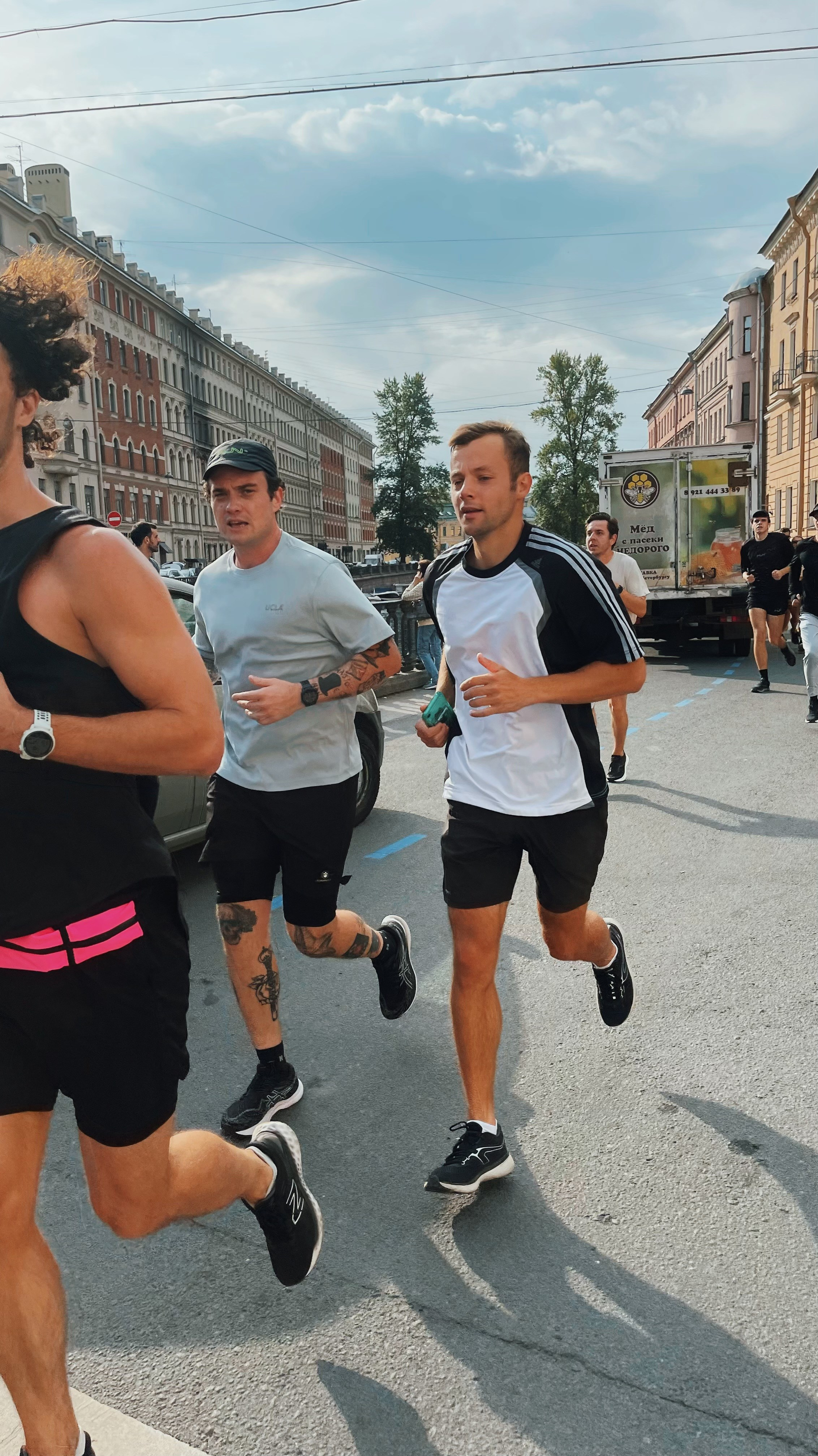 Mint running sept. Vladimir Tatko