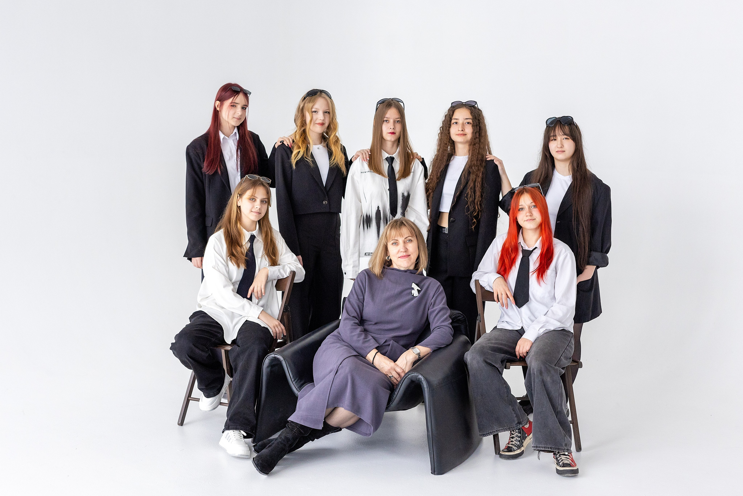 69 Школа, 9 класс. Стильный выпускной альбом Владивосток фотограф Вероника Мигачева