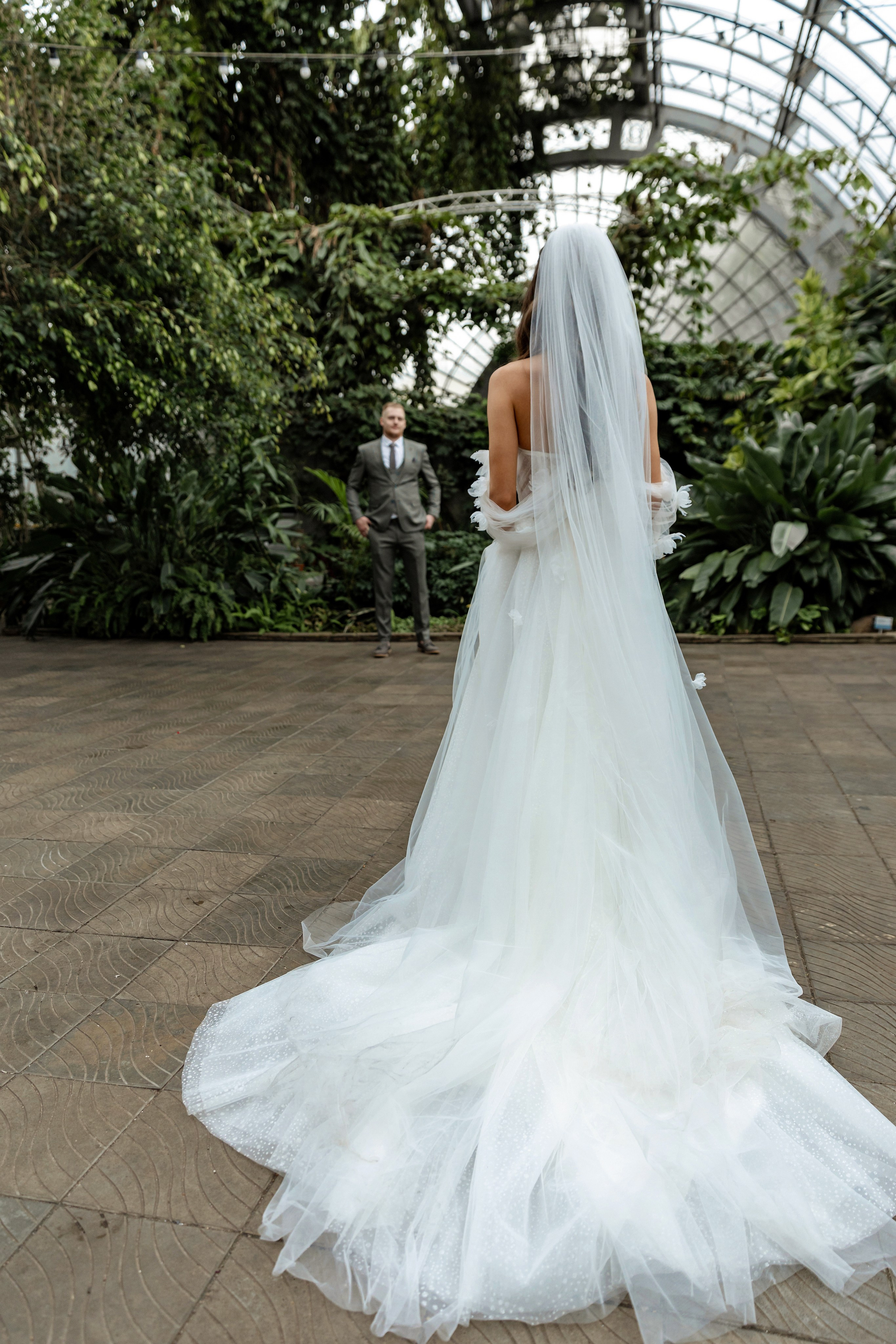 Анонс свадебной серии Насти и Ильи. Свадебный и портретный фотограф в Санкт-Петербурге Надежда Чечулина