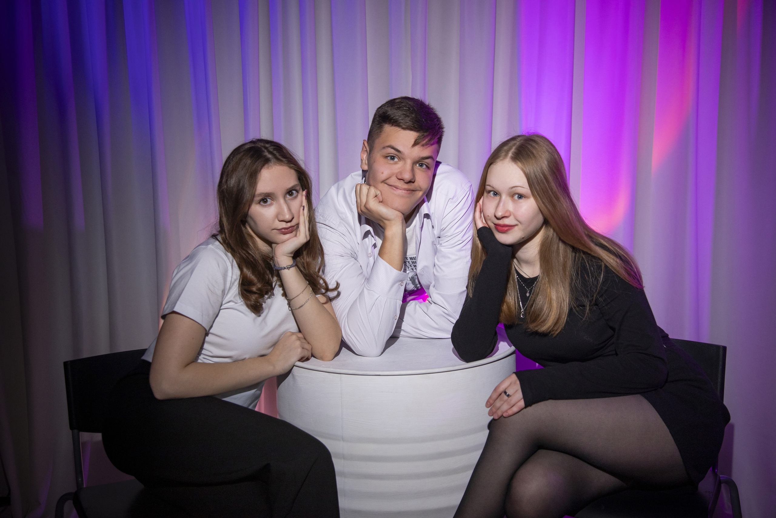 Выпускные альбомы в Красноярске. Студия Колибри