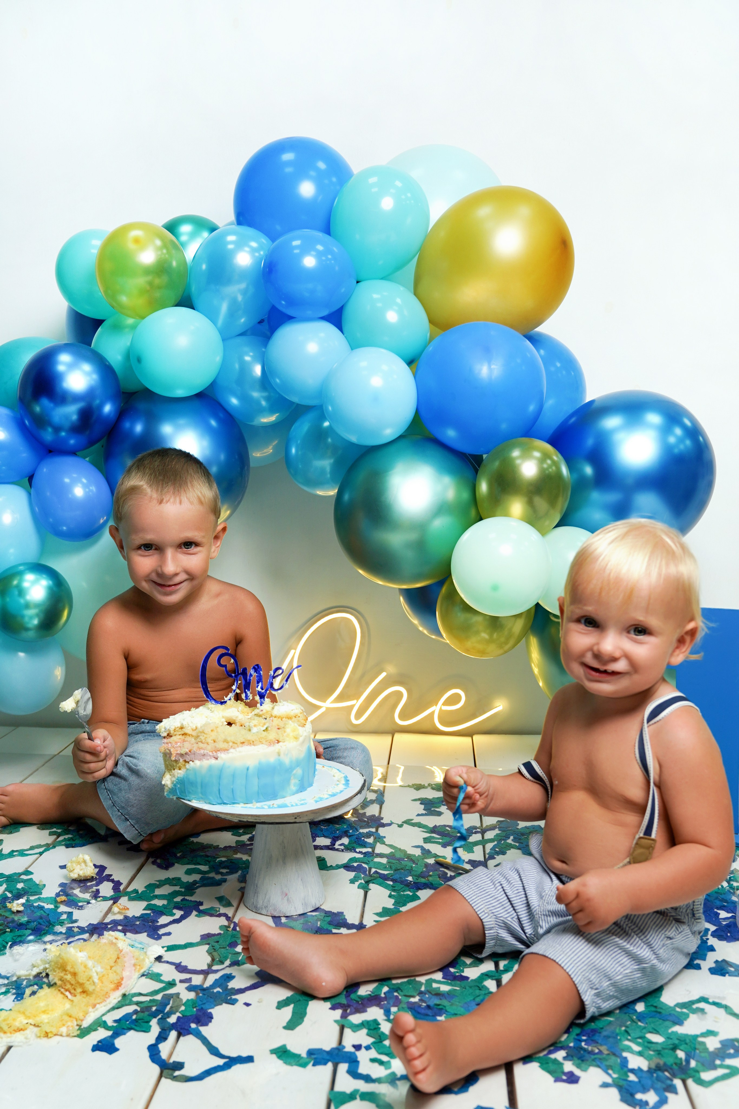 Фотосессия ГОДОВАСИЕ. Фотограф новорожденных, детей до года и беременных в Симферополе