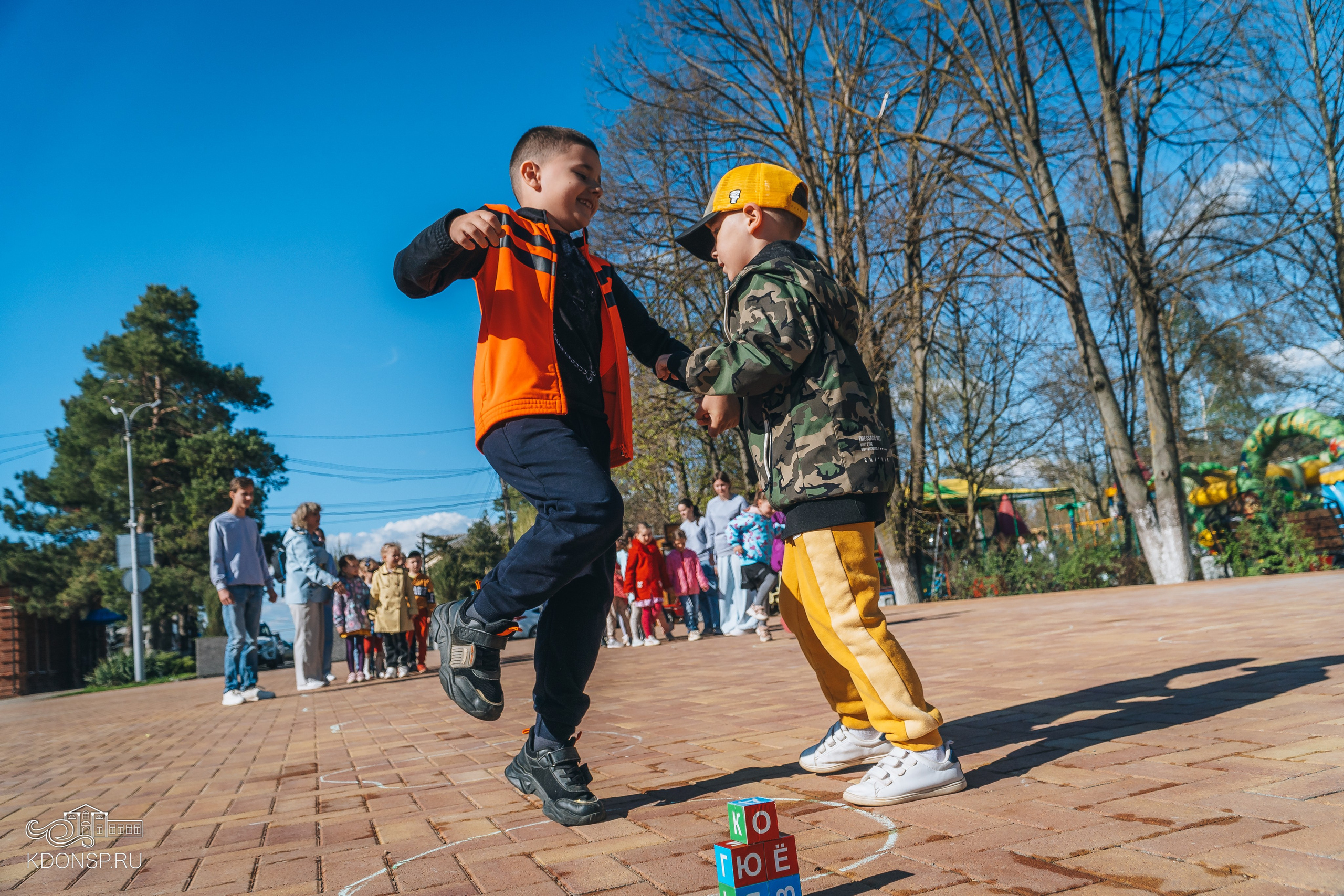 Цикл игровых программ. Новотитаровский Дом культуры
