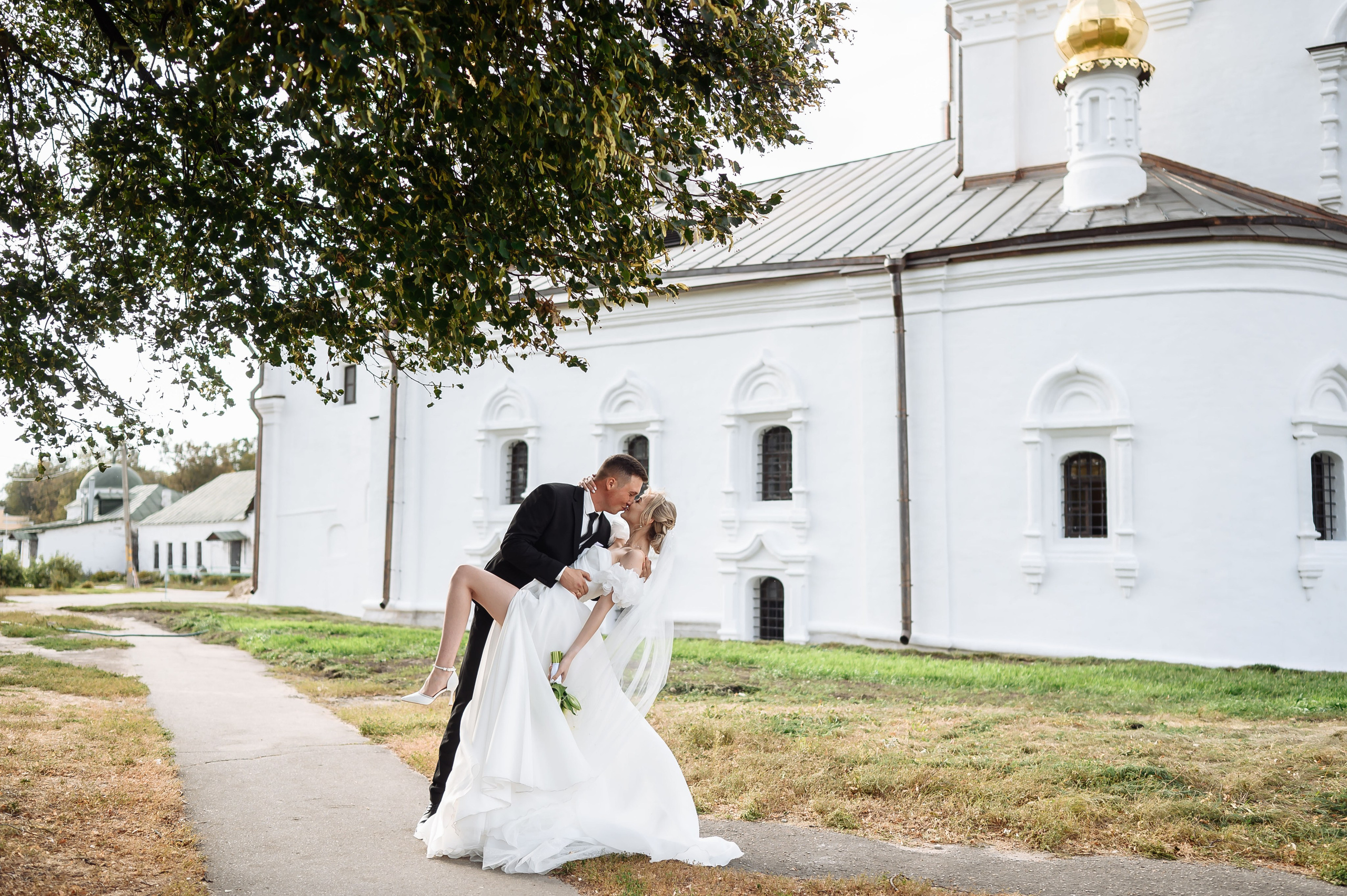 Свадьба Ангелины и Евгения. Свадебный фотограф в Рязани Тимофей Лапшинов