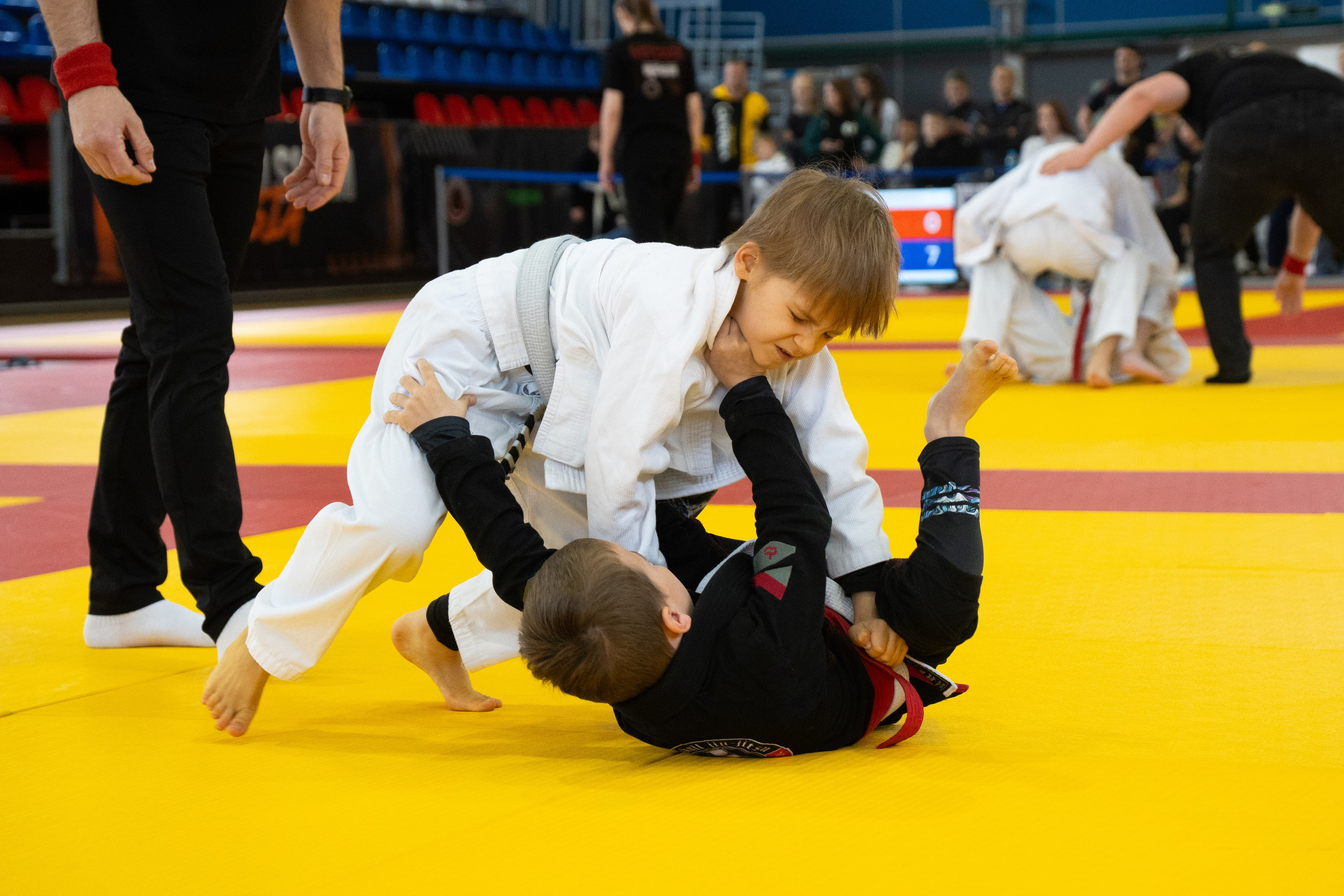 Дергачев Дмитрий – цены на услуги фотографа в Хабаровске. Фотограф в Хабаровске