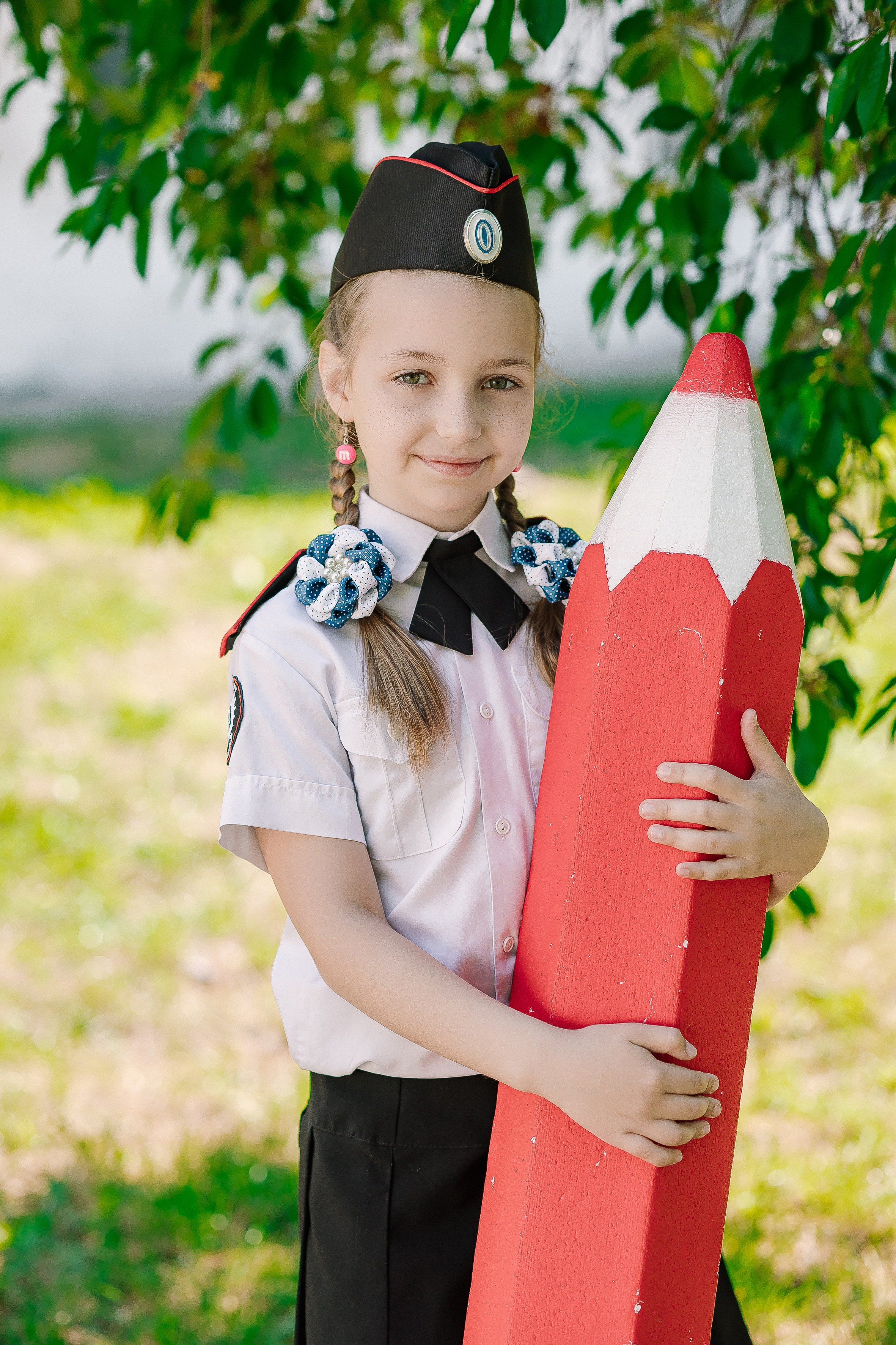 Портрет — начальная школа- улица. Выпускные альбомы Натальи Бутко: Новороссийск, Анапа, Геленджик