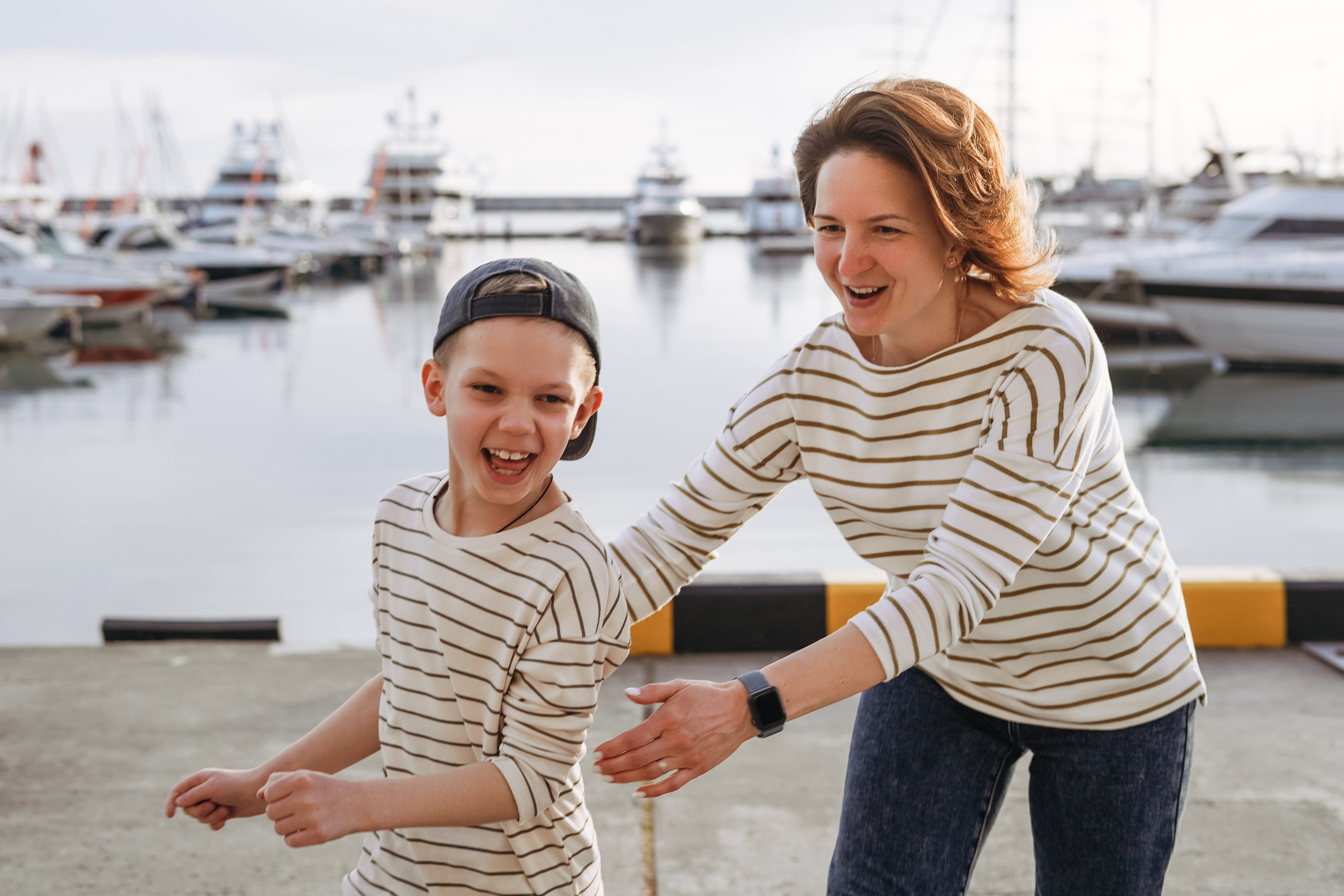 Екатерина и Ярослав, а также море, яхты и много смеха. Фотограф в Сочи и Абхазии | Фототуры | September Air