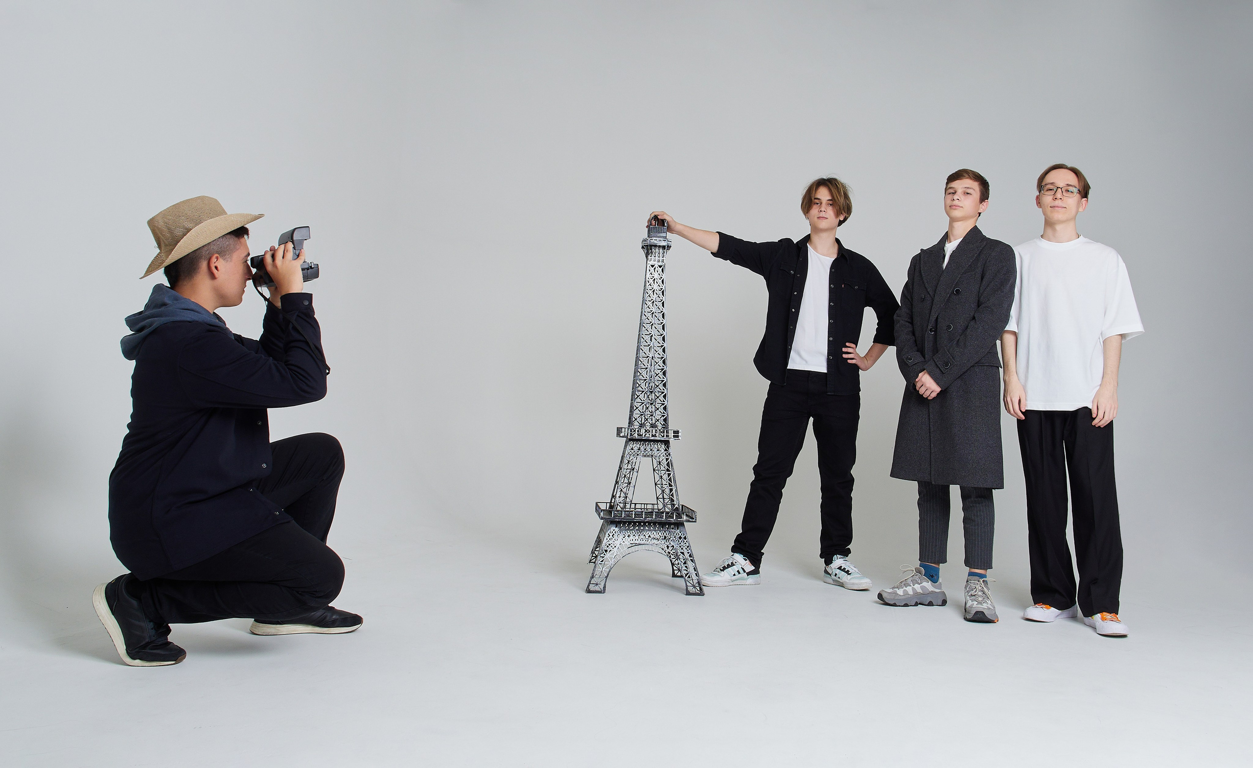 Выпускные альбомы. Студийный, семейный, свадебный, фэшн и ню фотограф в Астрахани, производство выпускных альбомов. Руслан Кондрашин