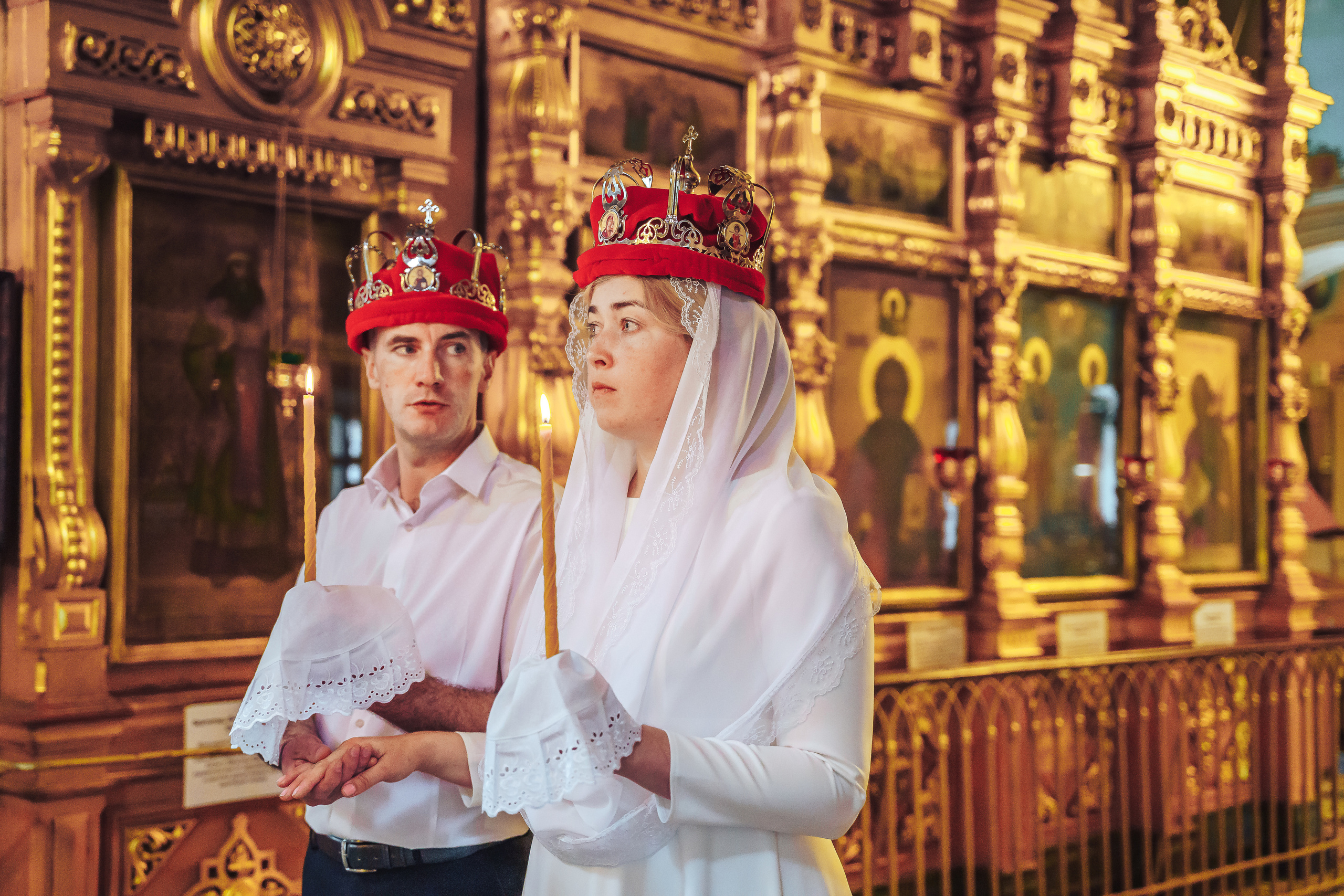 Свадебный фотограф на венчание в Храме Богородицы в Щелково