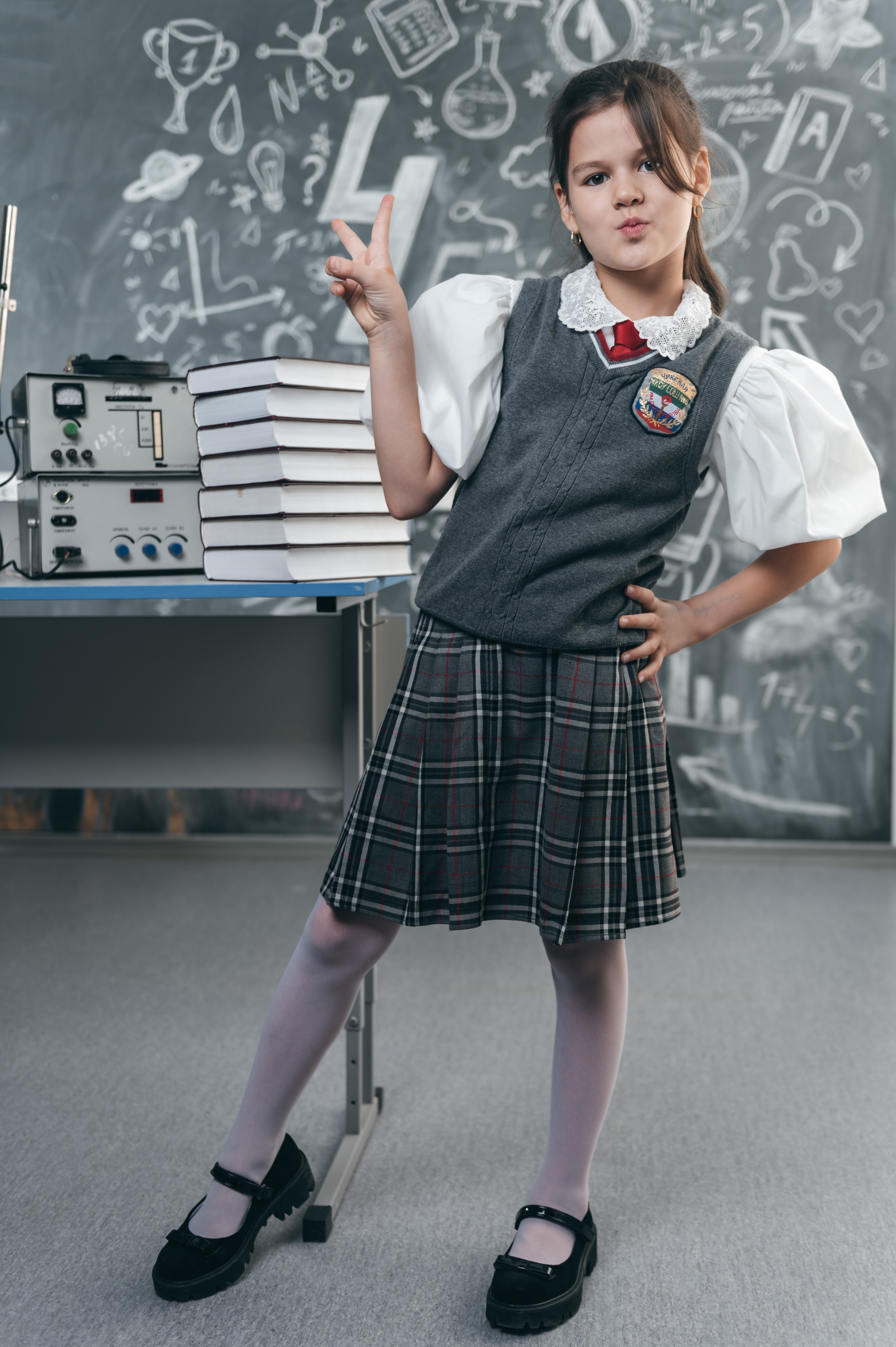 Начальные классы. Современные выпускные альбомы в Новосибирске