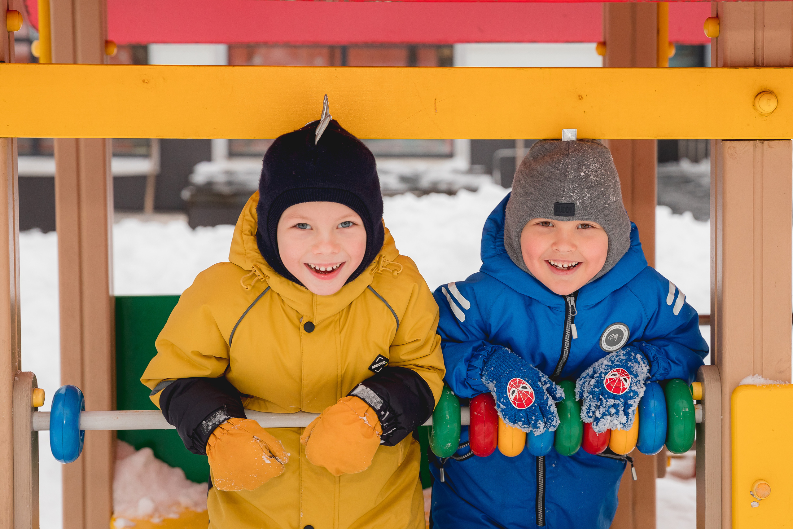 Школьные выпускные альбомы. Фотограф и режиссер Московко Екатерина