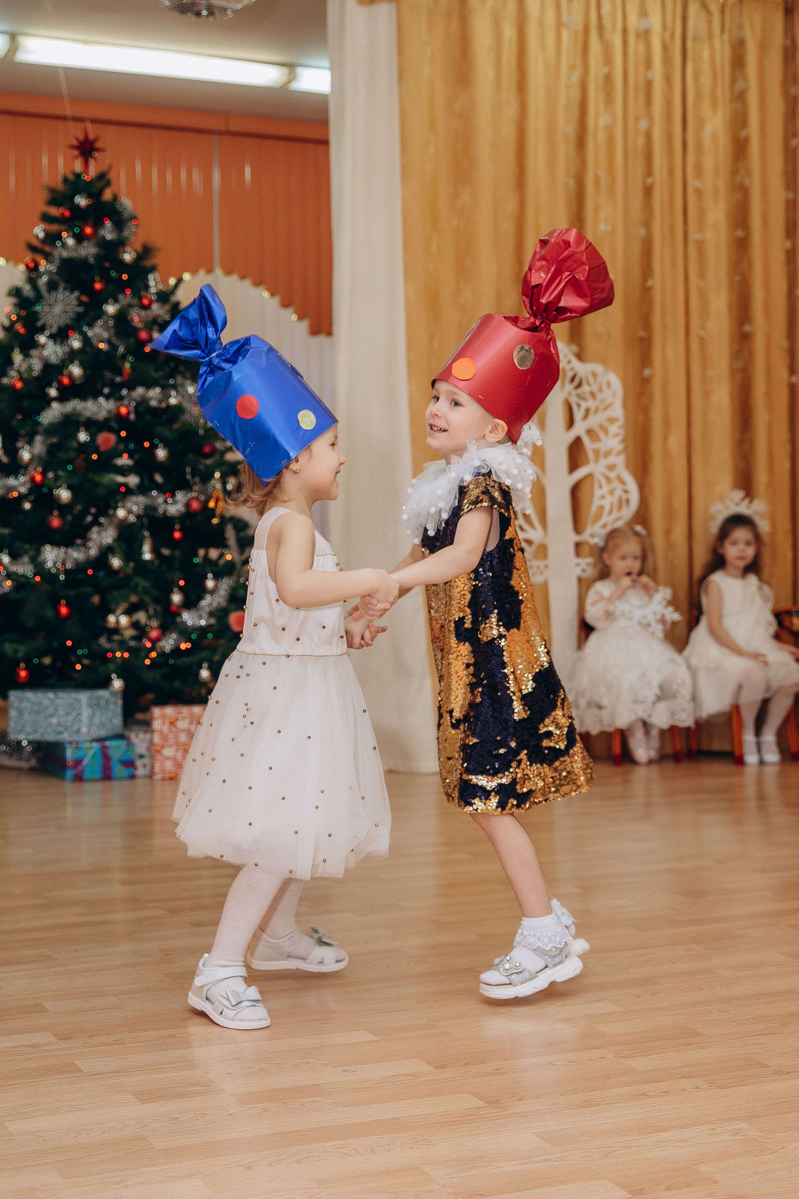 Фотосъемка новогоднего утренника. Фотограф и режиссер Московко Екатерина