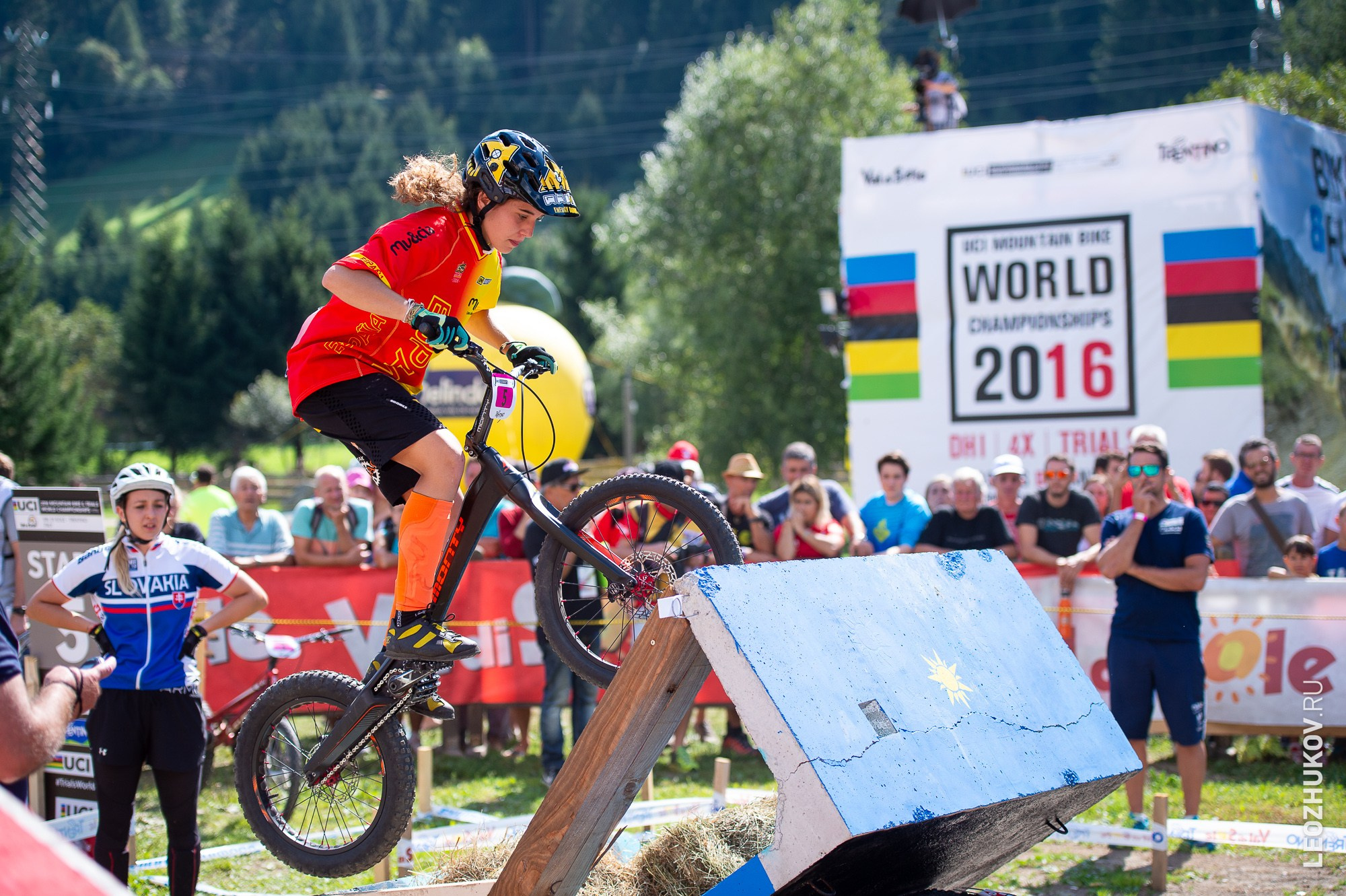 UCI Trials World Championships 2016 — finals. Sports photographer Leonid Zhukov