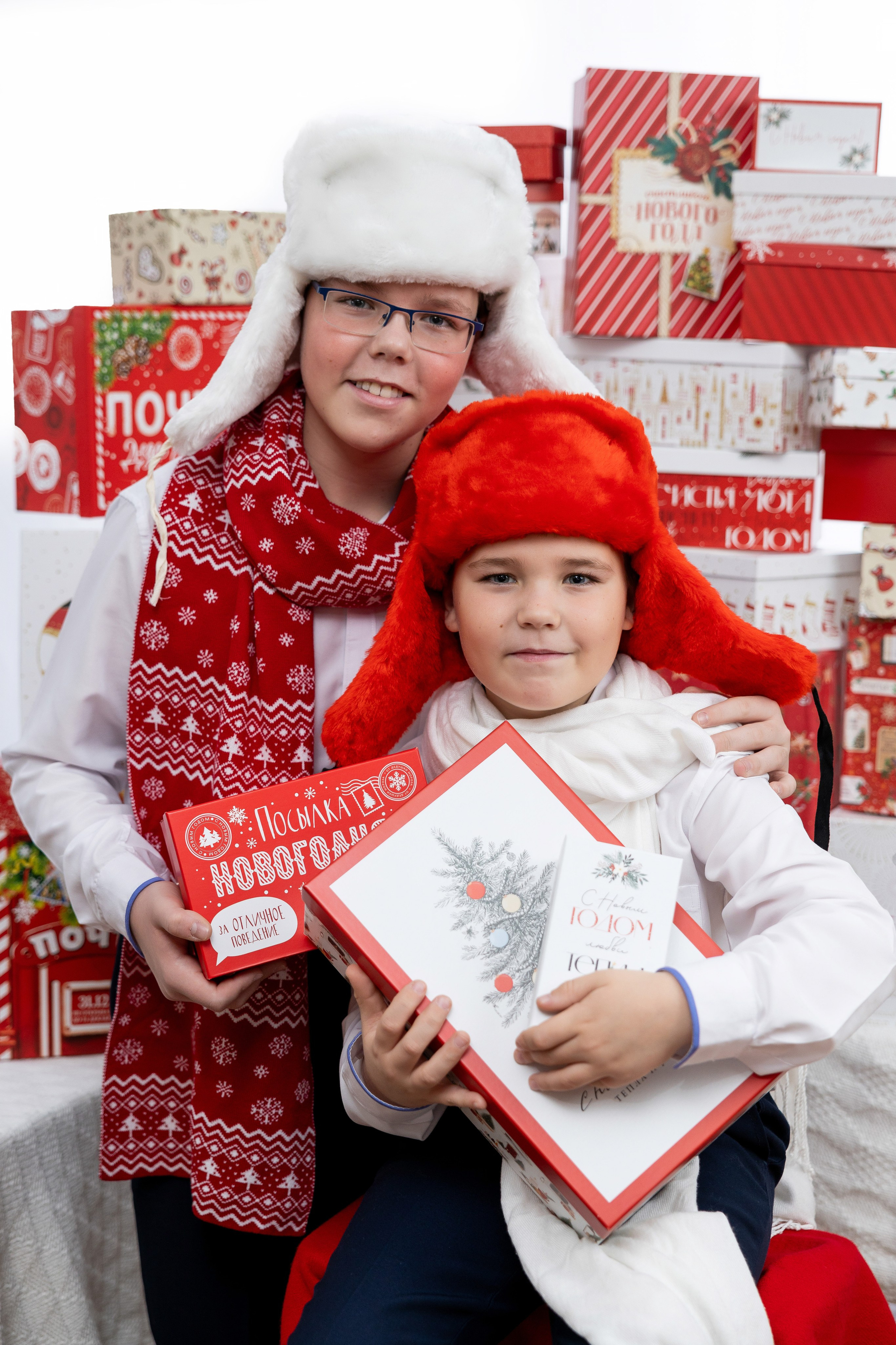 Школьные фотопроекты. Выпускные фотоальбомы в Коломне. Валерий и Светлана Щавелевы