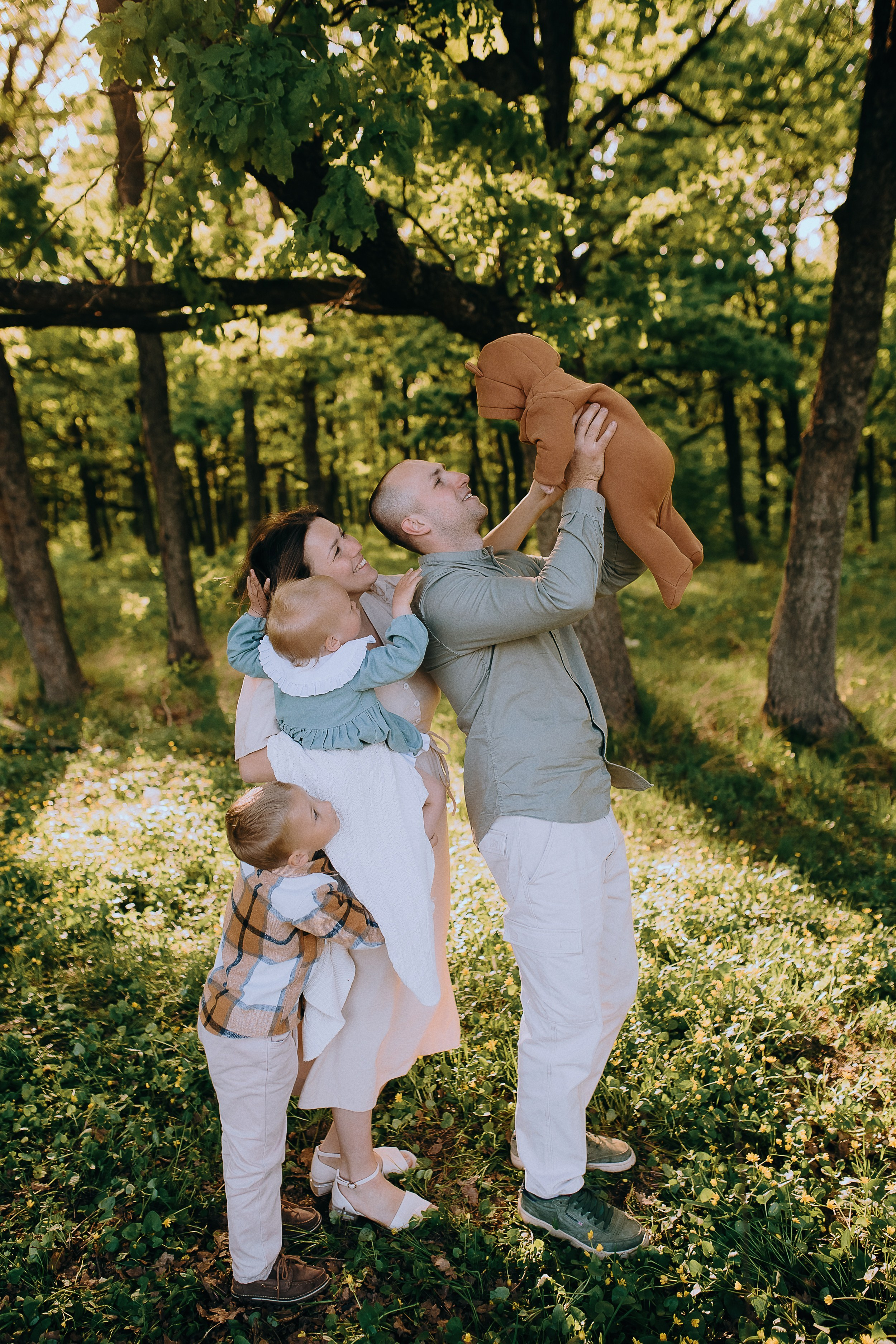 Гайд по подбору образа для семейной фотосессии на природе. Портретный и свадебный фотограф в Воронеже Елена Михайлова