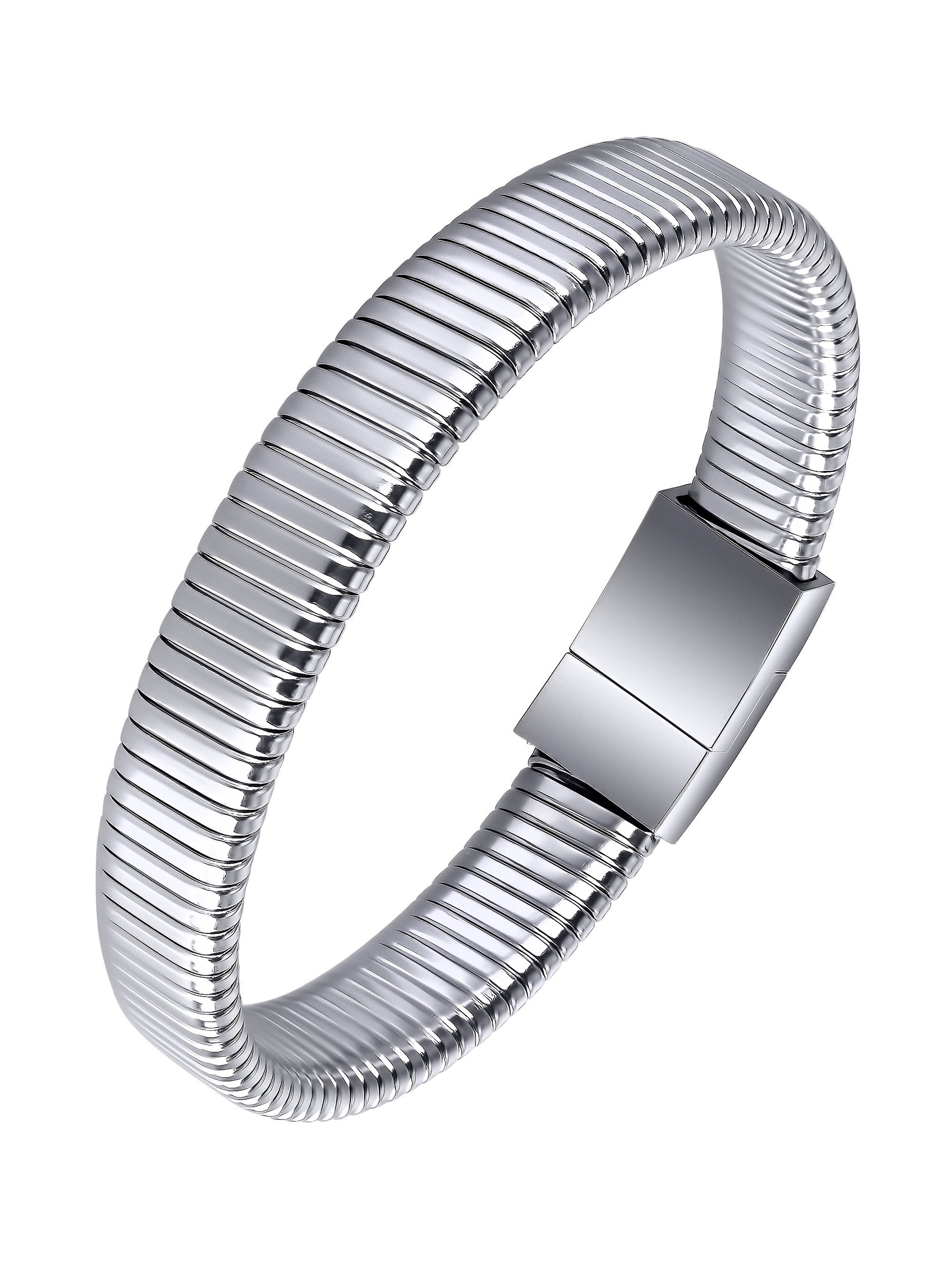 Съемка украшений. Фотосъемка ювелирных изделий и украшений в Москве. Предметная фотосъемка для маркетплейсов в Москве. Предметный фотограф Дмитрий Дрогунов