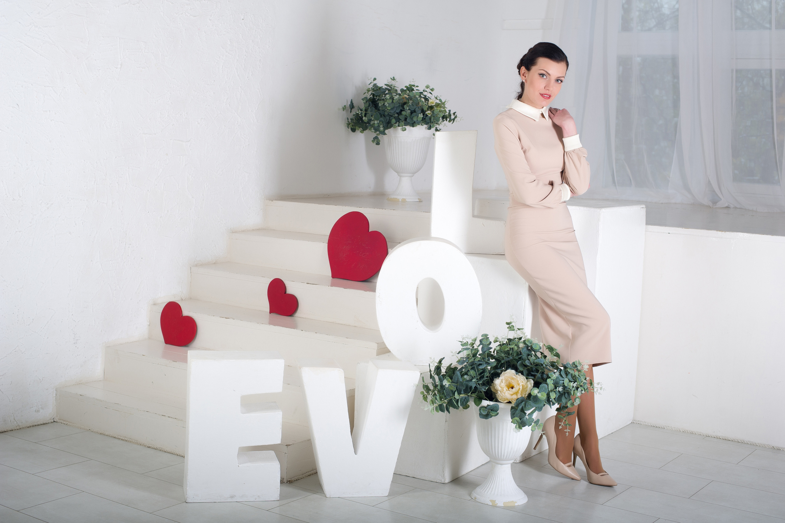 Фотосессия в студии в Москве: семейная, портретная, детская. Выпускные альбомы. Частные съемки