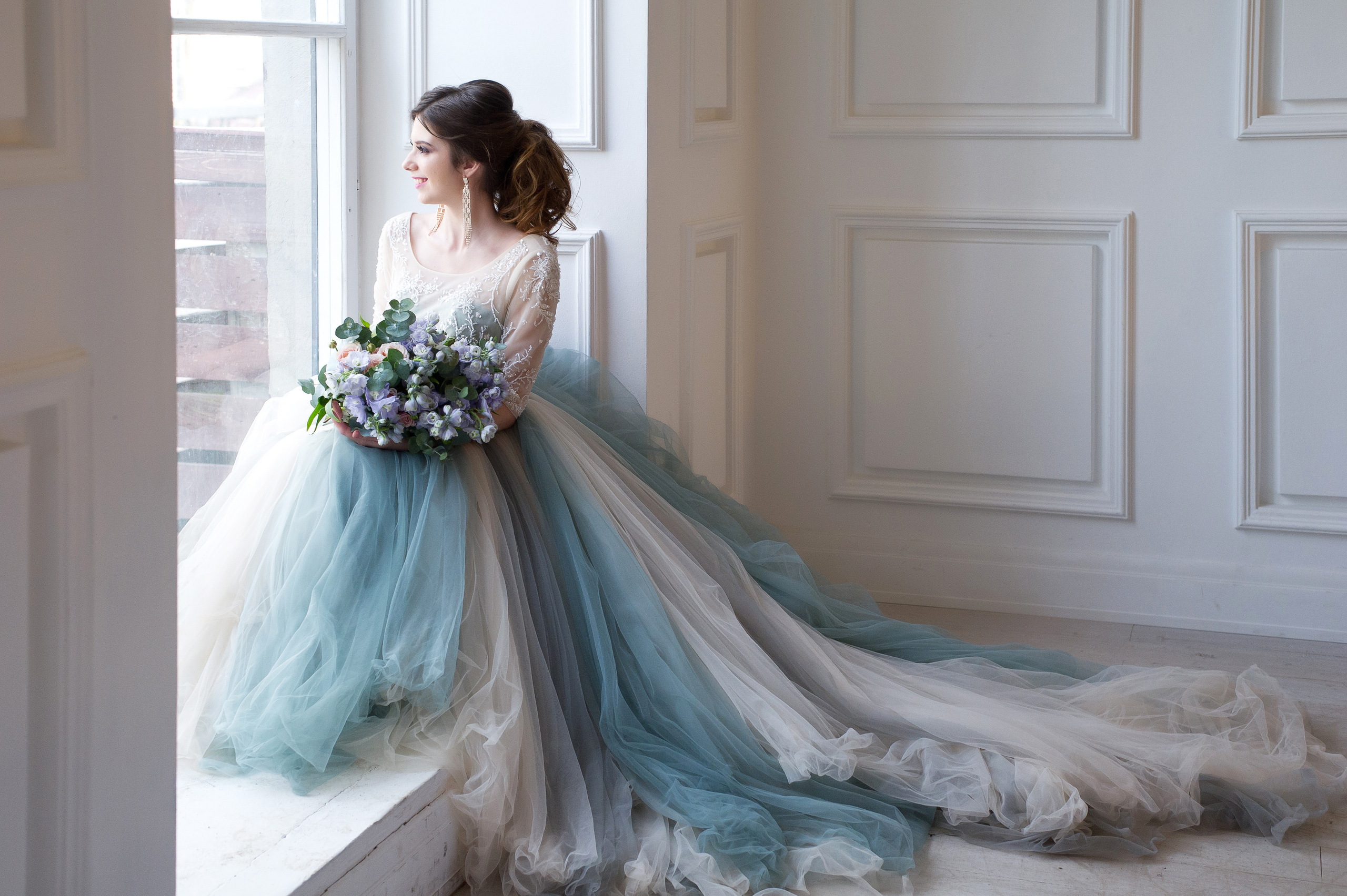 Портретная фотосъемка в студии и на улице. Выпускные альбомы. Частные съемки