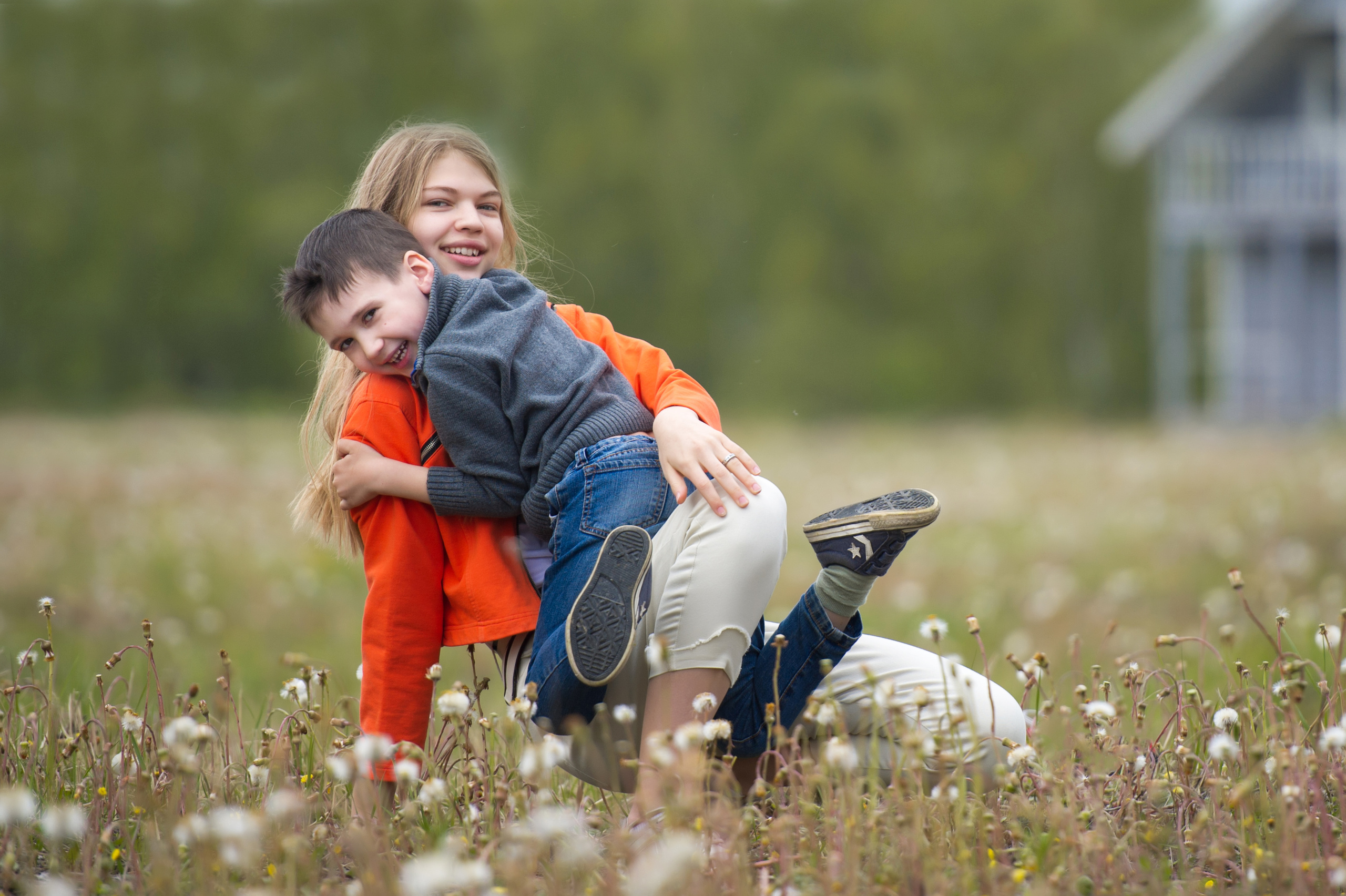 Детский и семейный фотограф в Москве. Выпускные альбомы. Частные съемки