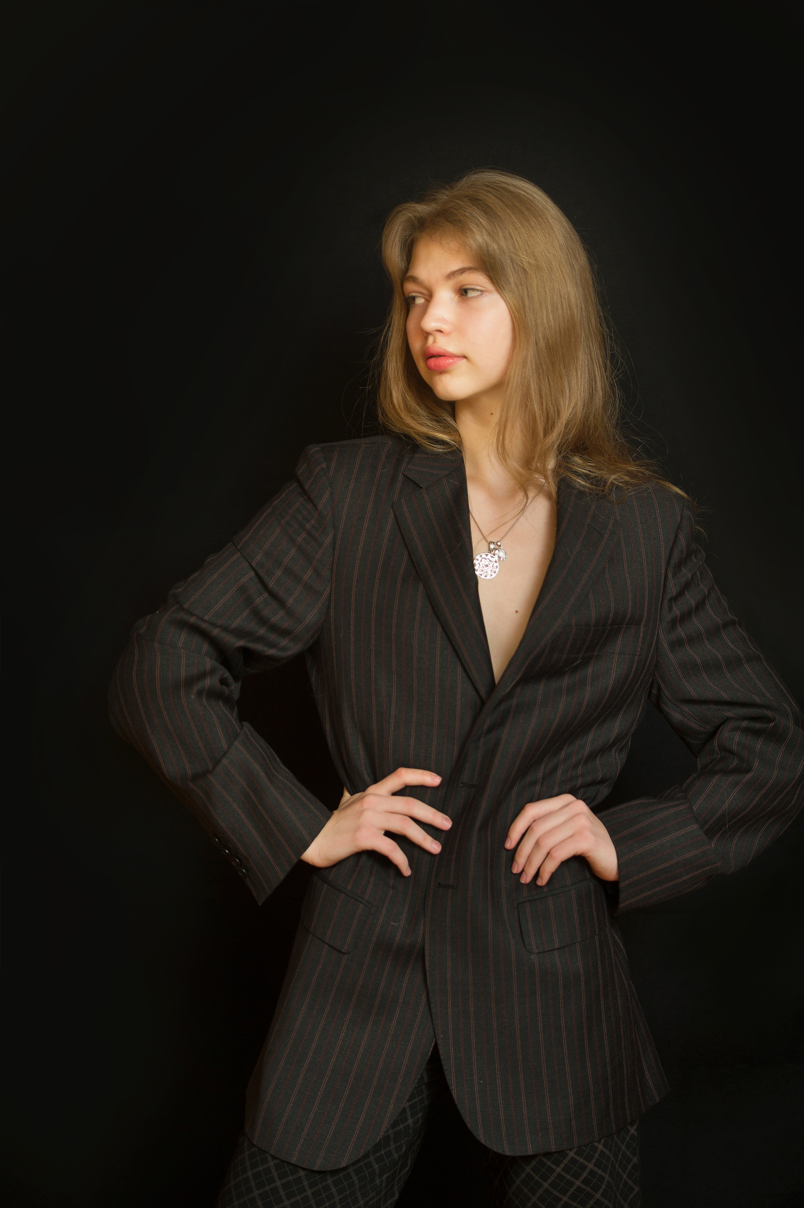 Портретная фотосъемка в студии и на улице. Выпускные альбомы. Частные съемки
