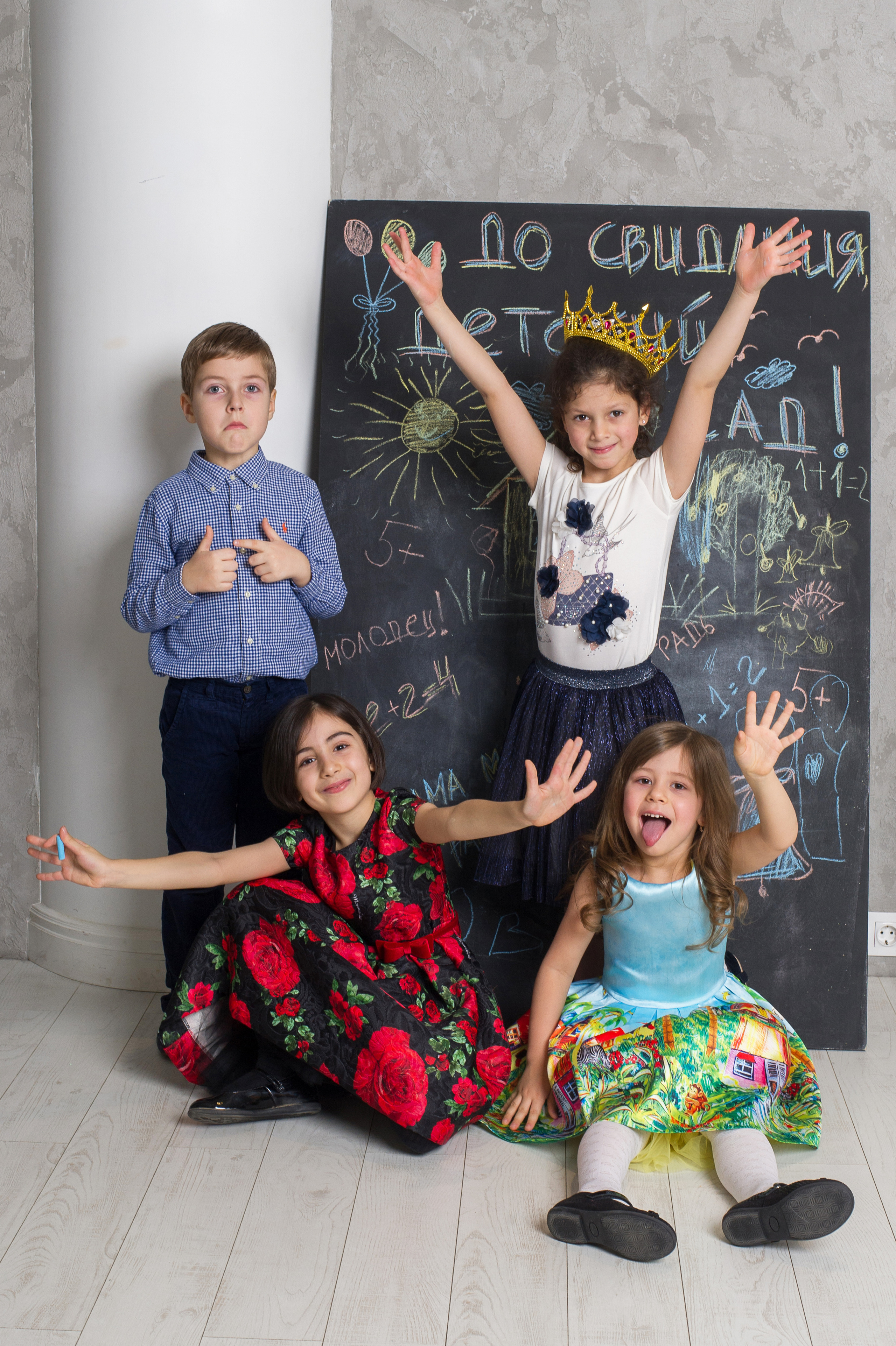 Детский и семейный фотограф в Москве. Выпускные альбомы. Частные съемки