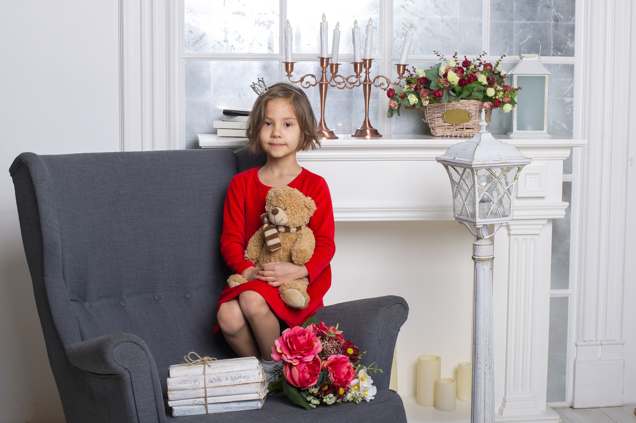 Фотосессия в студии в Москве: семейная, портретная, детская. Выпускные альбомы. Частные съемки